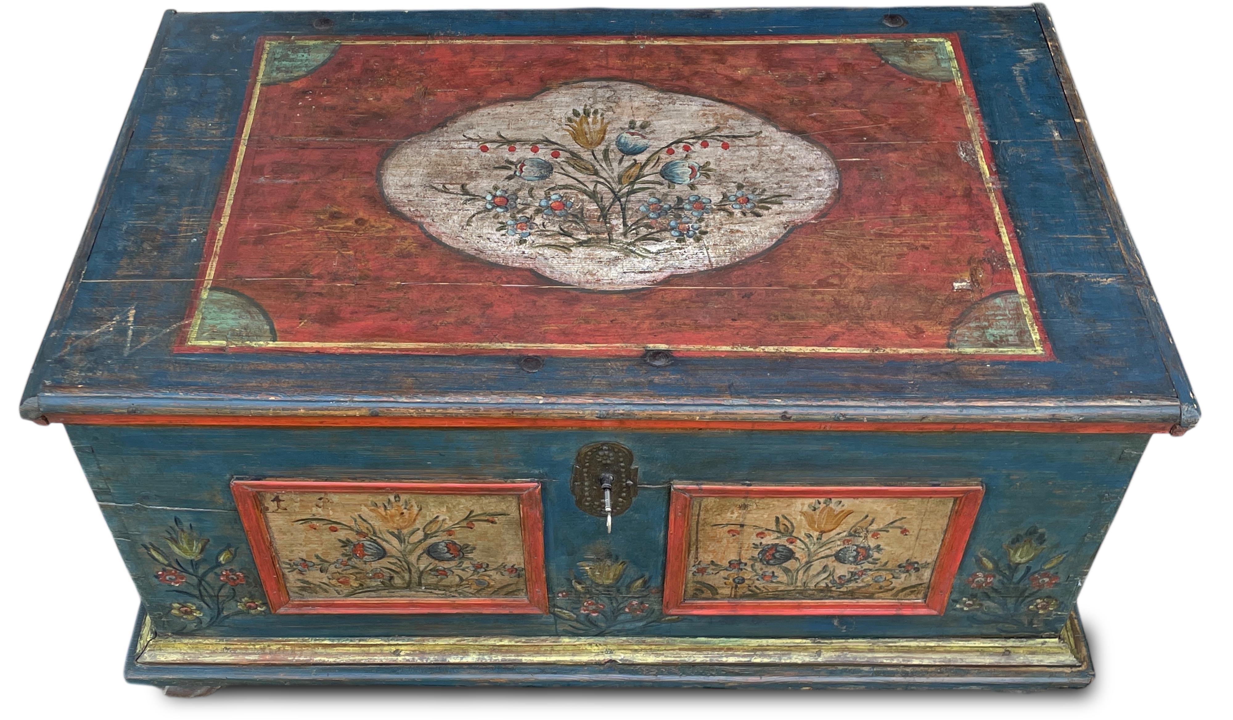 Antique Painted Blanket Chest Pintado a mano en venta