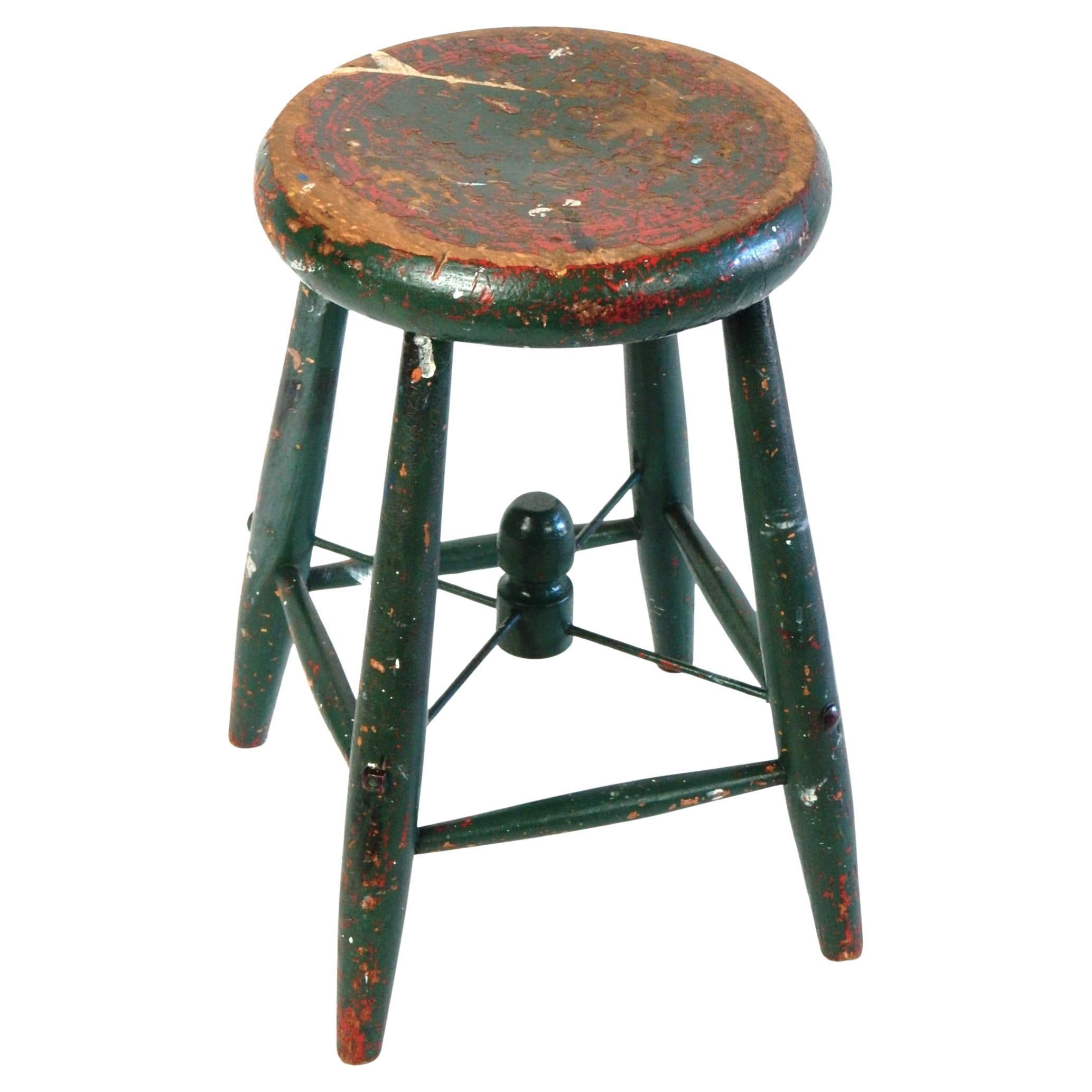Tabouret d'artiste artisanal peint anciennement en vente