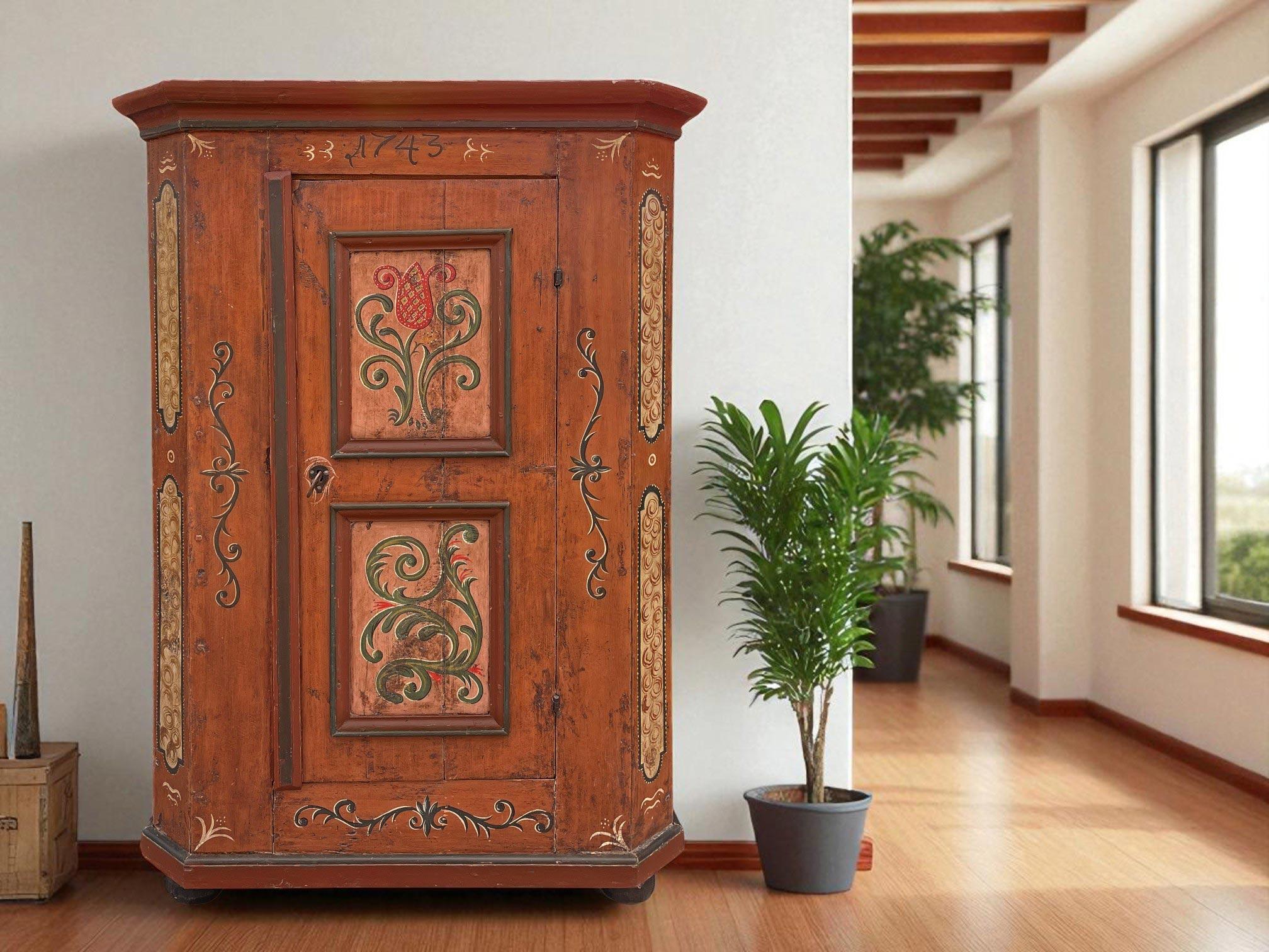 Antiker bemalter Blumenschrank, datiert 1743 im Zustand „Gut“ im Angebot in Vo', Veneto