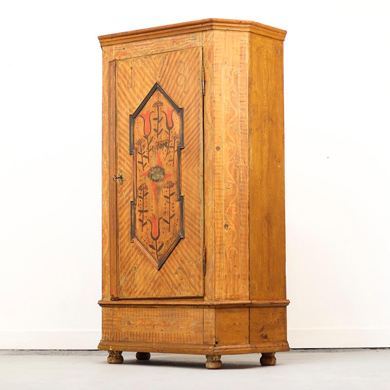 Antique Painted Folk Art Farmhouse Bridal Cabinet 1815 Alemán en venta