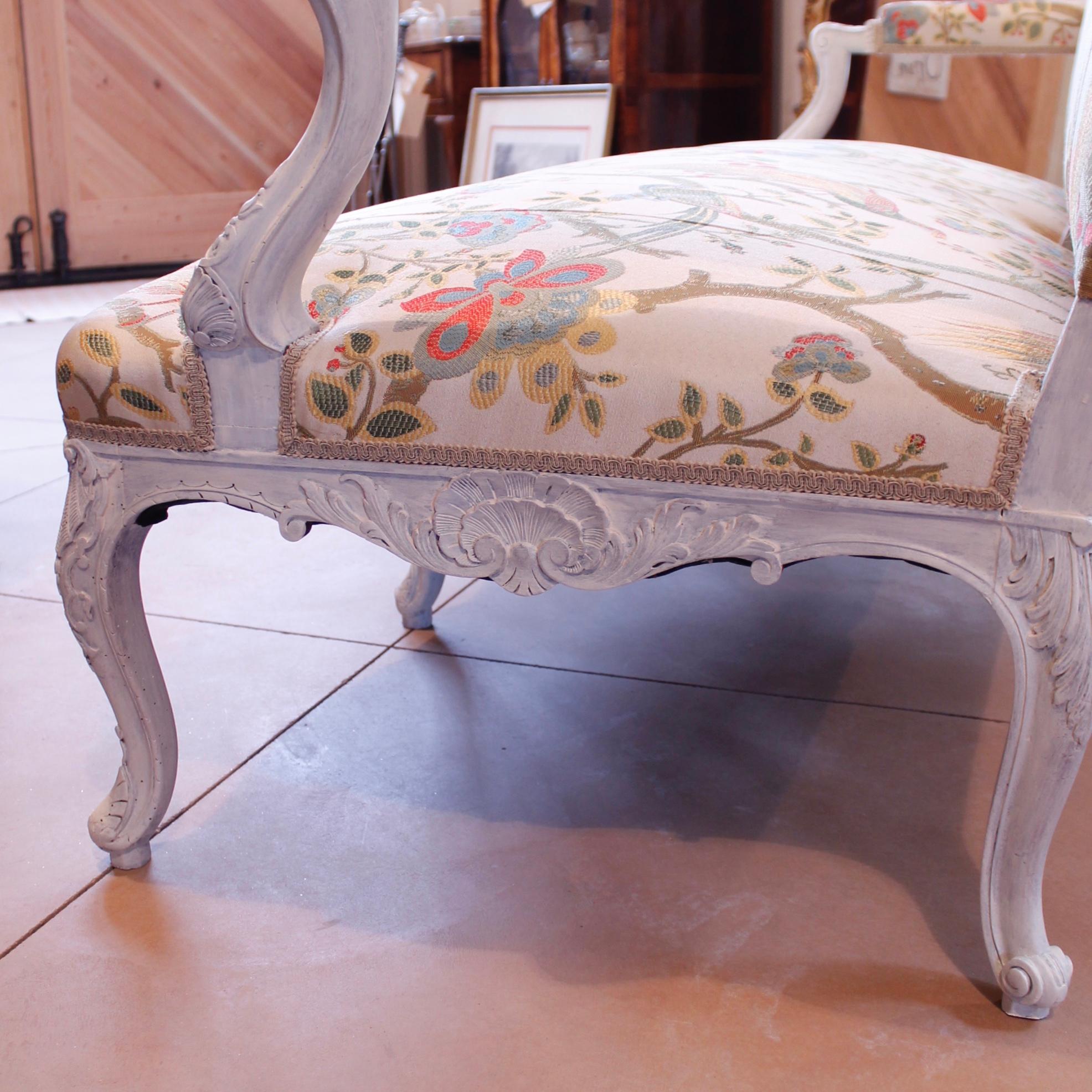 Hardwood Antique Painted French Régence Style Sofa Or Settee For Sale