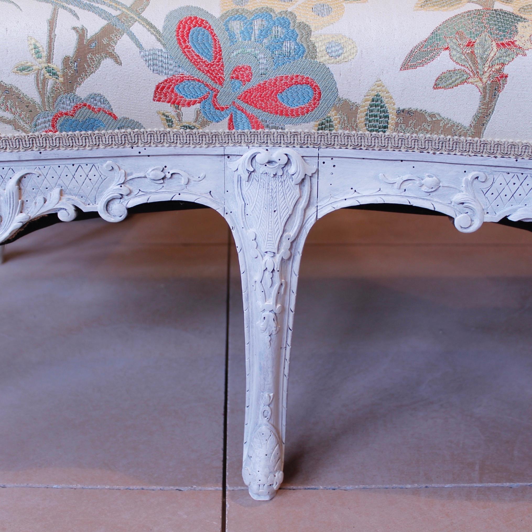 Antike gemalt Französisch Régence Stil Sofa oder Settee im Angebot 2