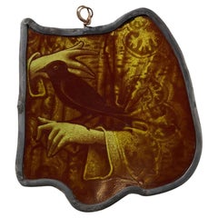 Antiguo panel de cristal pintado para colgar de un torso