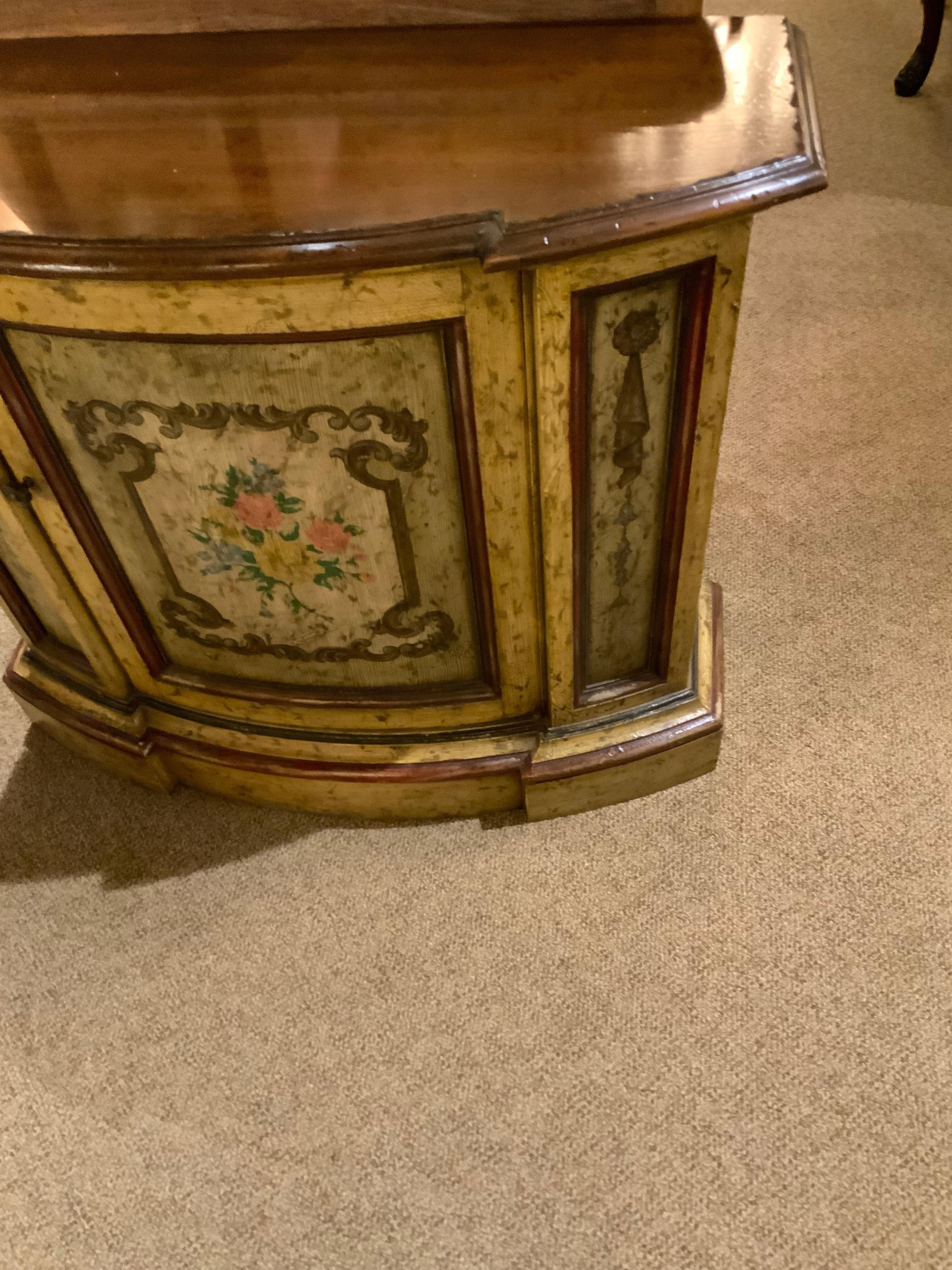 Hand-Painted antique painted Italian cabinet For Sale