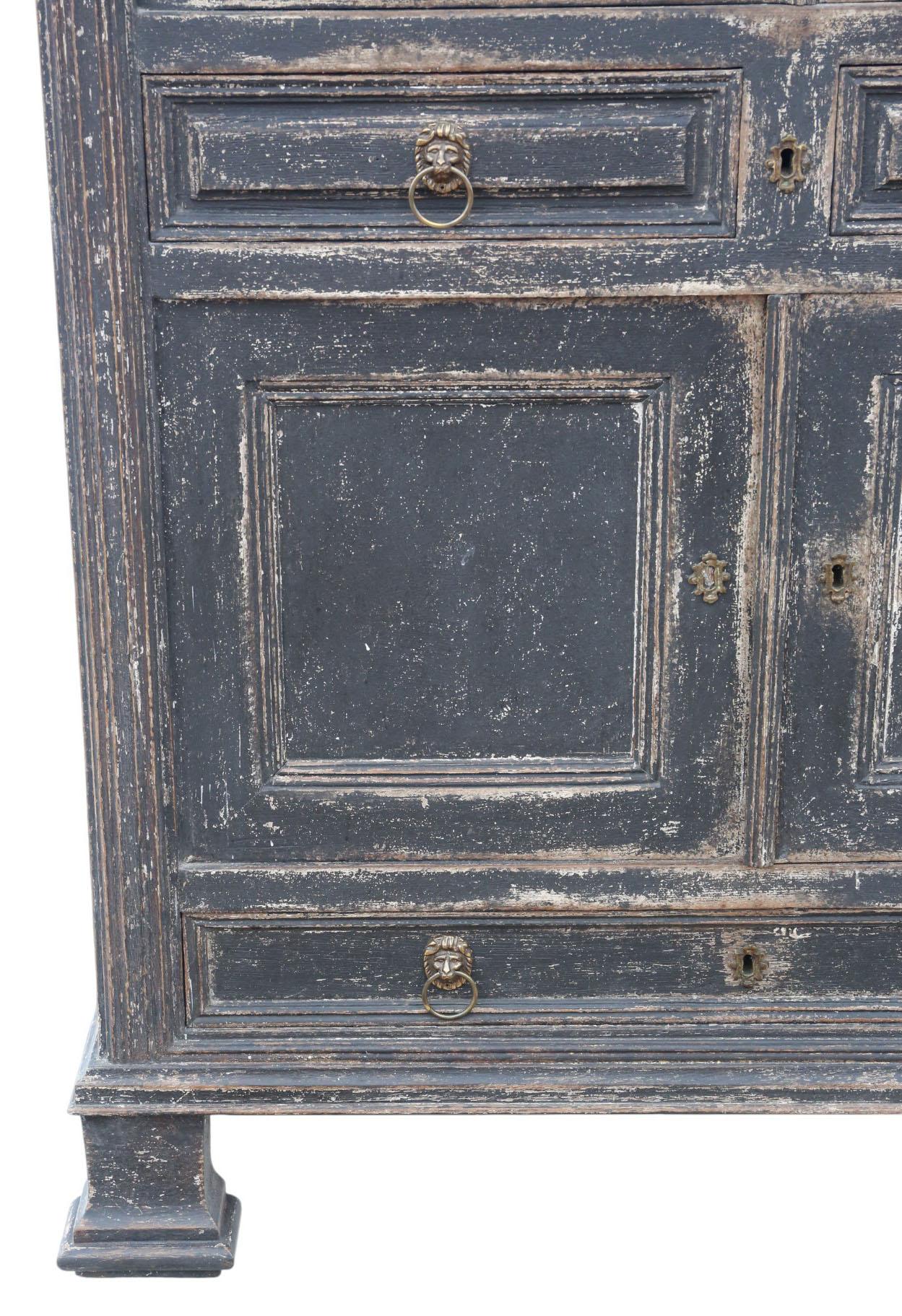 Antique Painted Kitchen/Housekeeper’s Larder Cupboard 19th Century Country House siglo XIX en venta