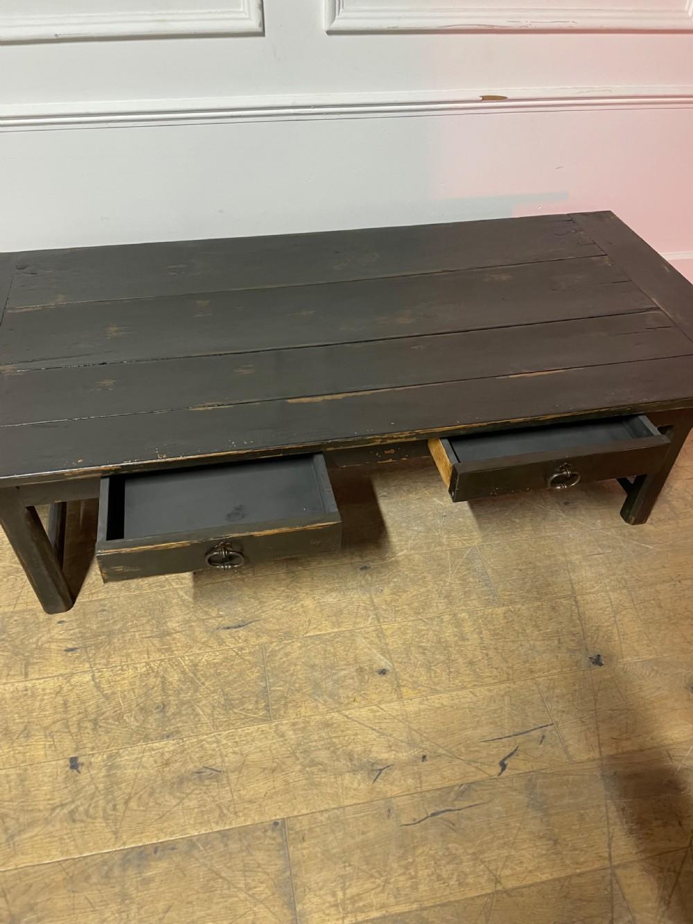 Antique painted oak coffee table For Sale 1