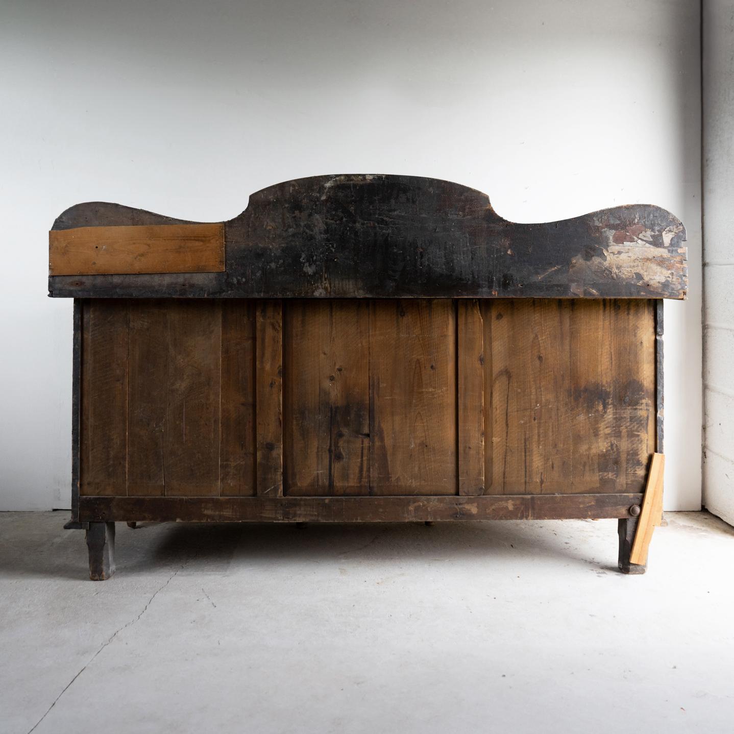 Antique Painted Pine Dresser Base, Lancashire, Early 19Th Century For Sale 3