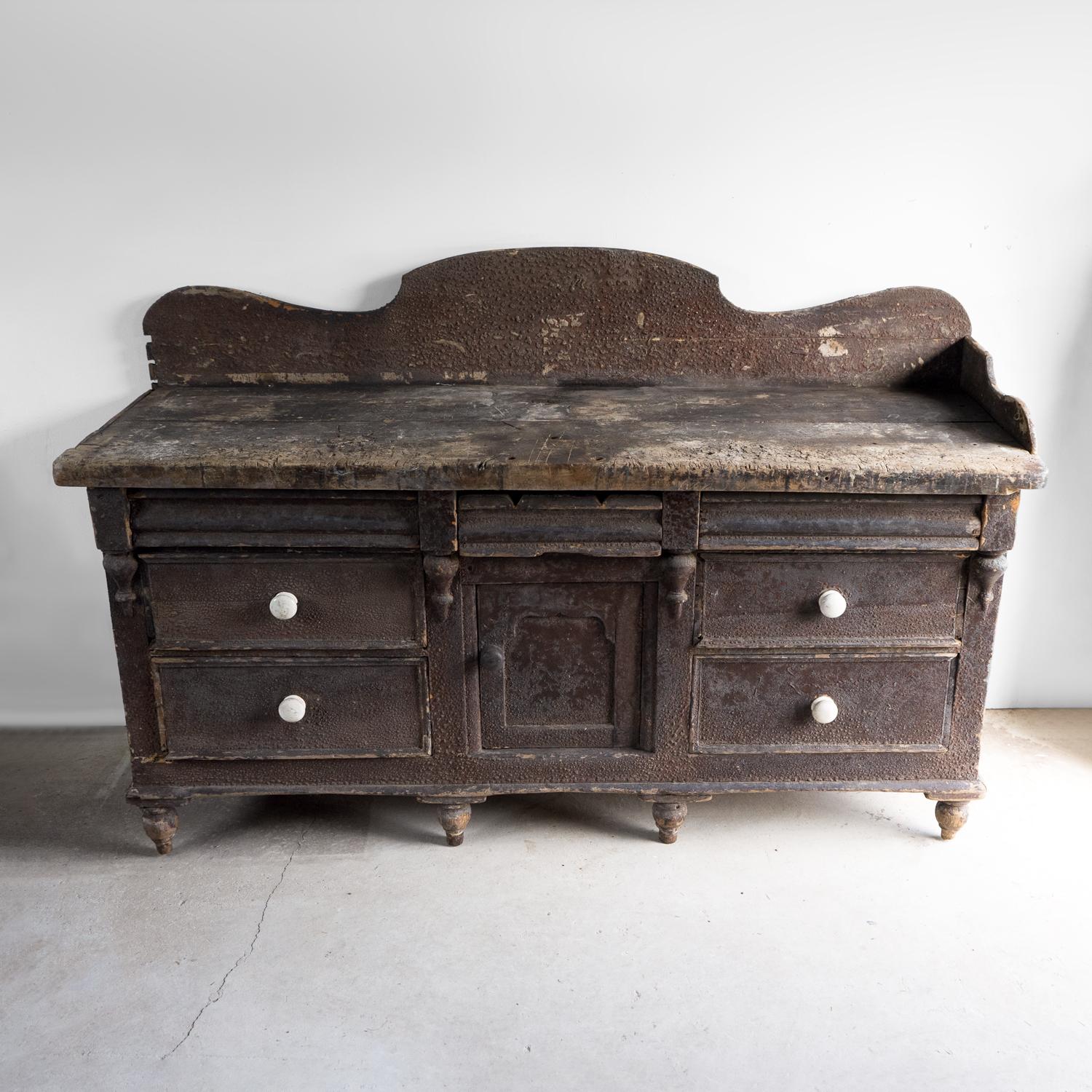 Antique Painted Pine Dresser Base, Lancashire, Early 19Th Century For Sale 1