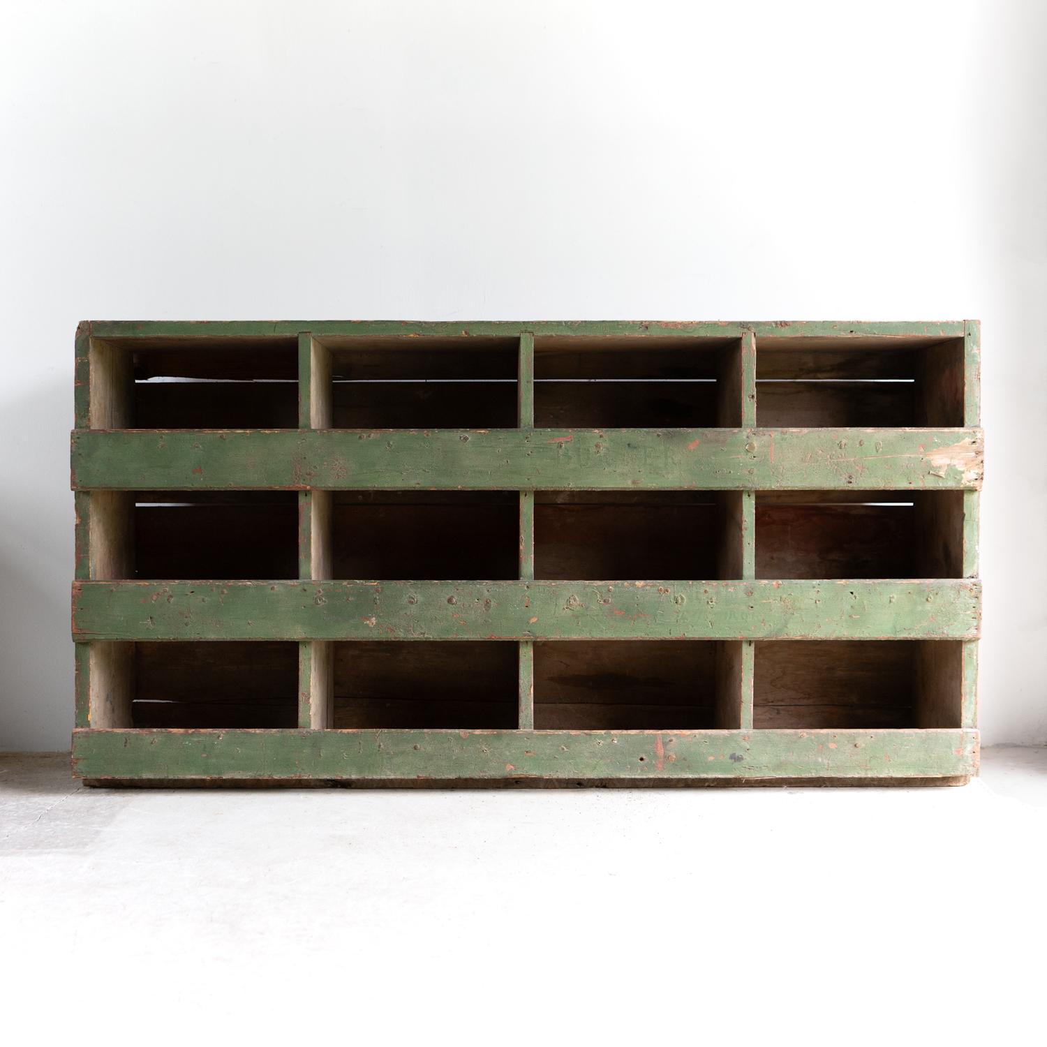 ANTIQUE WOODEN STORAGE SHELVES

Originally from a workshop or atelier, this storage unit was originally designed to store hardware, but can now be used for various purposes in both domestic and retail settings.

Constructed from pine with layers of