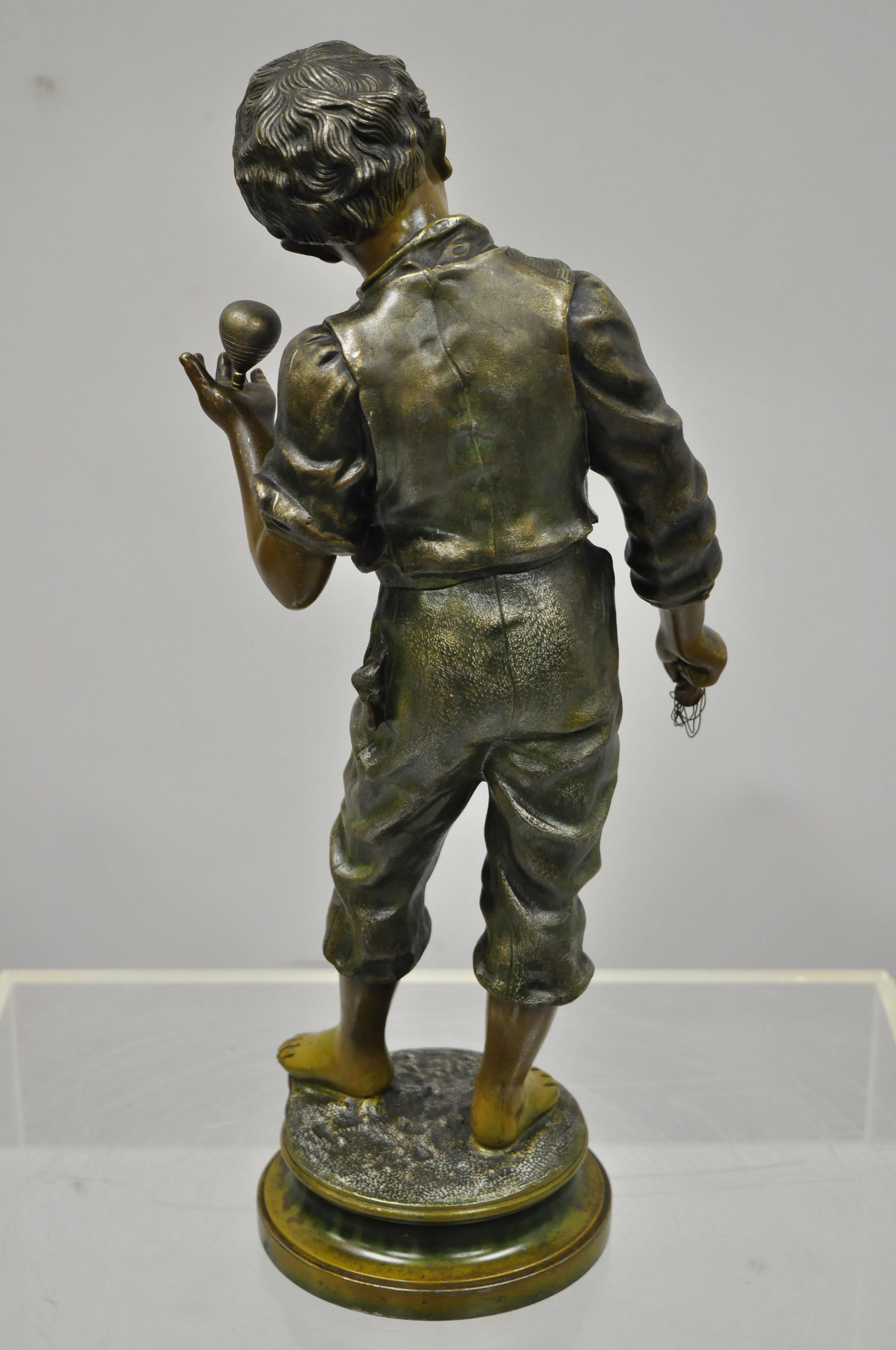 Statue ancienne « La Toupie » en métal peint d'après Charles Anfrie en vente 3