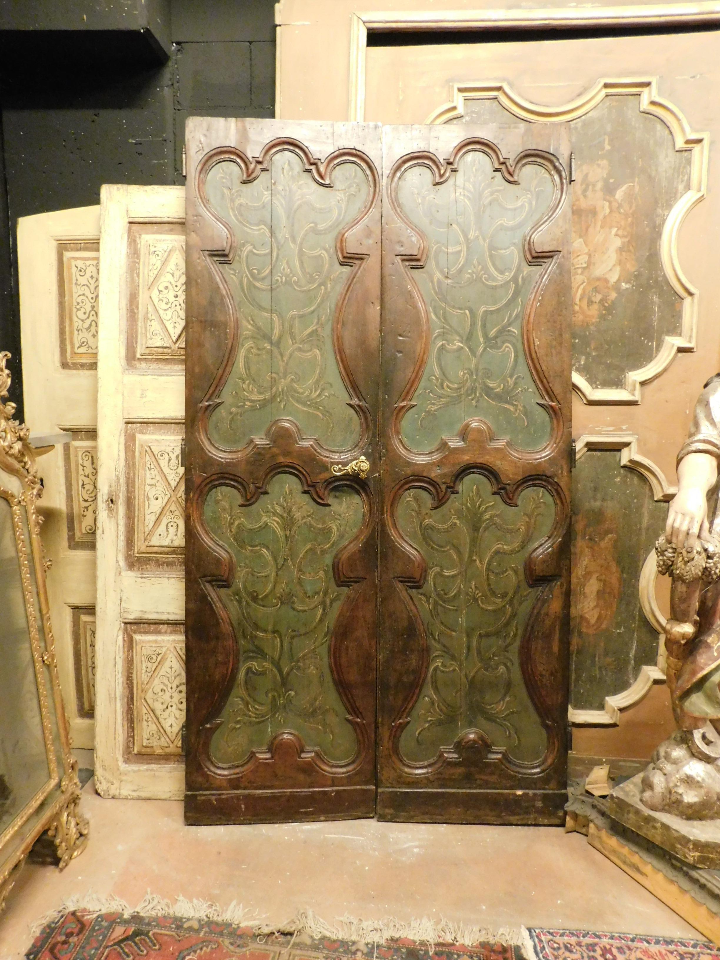 Antique Painted Walnut Double Door, 18th Century Tuscany, Italy 1