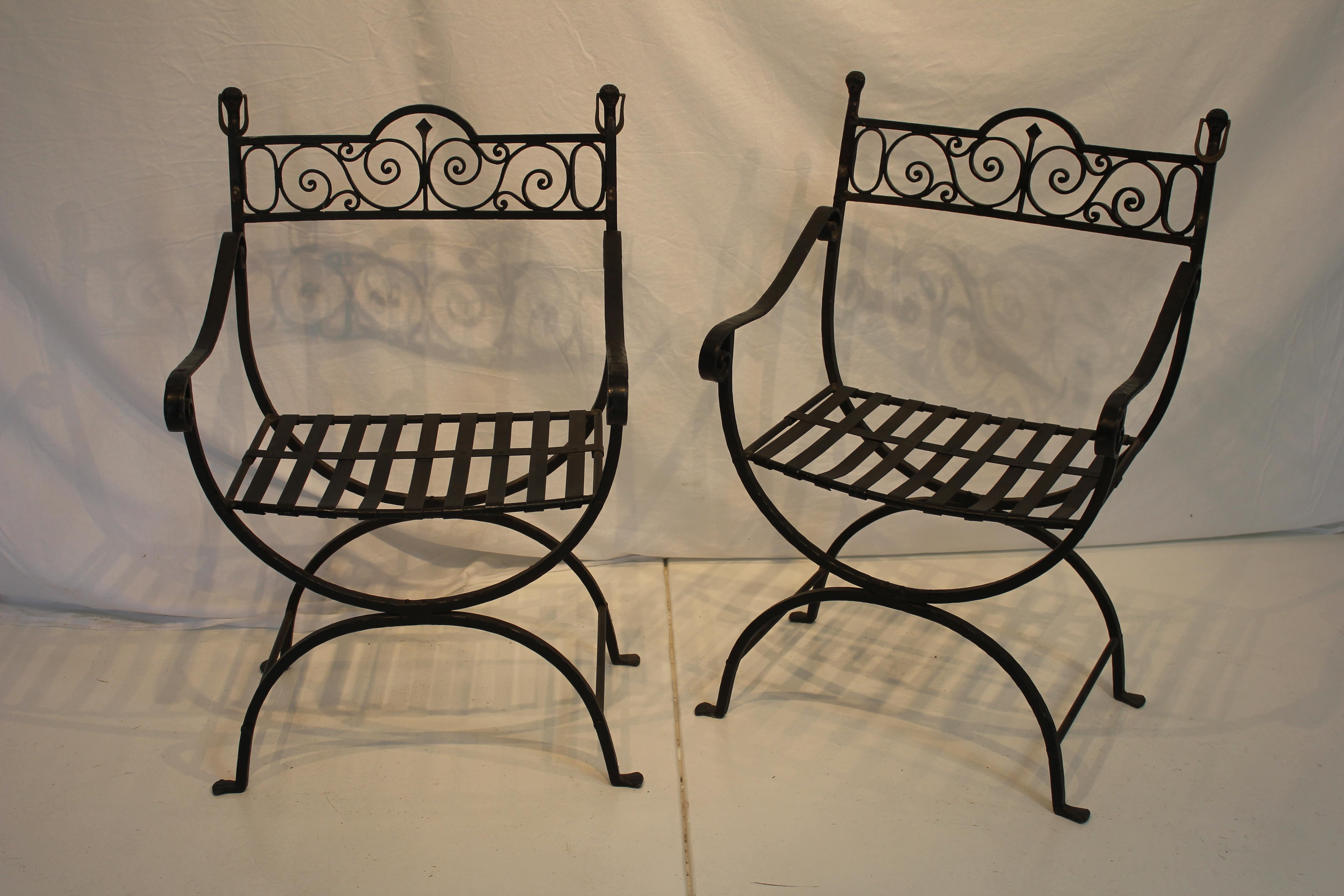 Age: 1900 - 1950

Furniture Style: Spanish Colonial Revival (1890 - 1930)

Overall Dimensions: Width - 23-1/2