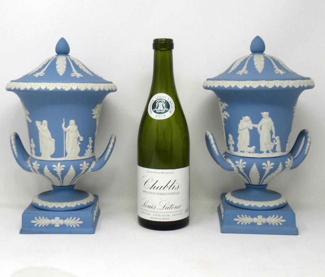 Antique Pair Blue Wedgwood Jasperware Ceramic Porcelain Urns Vases Centerpieces  2