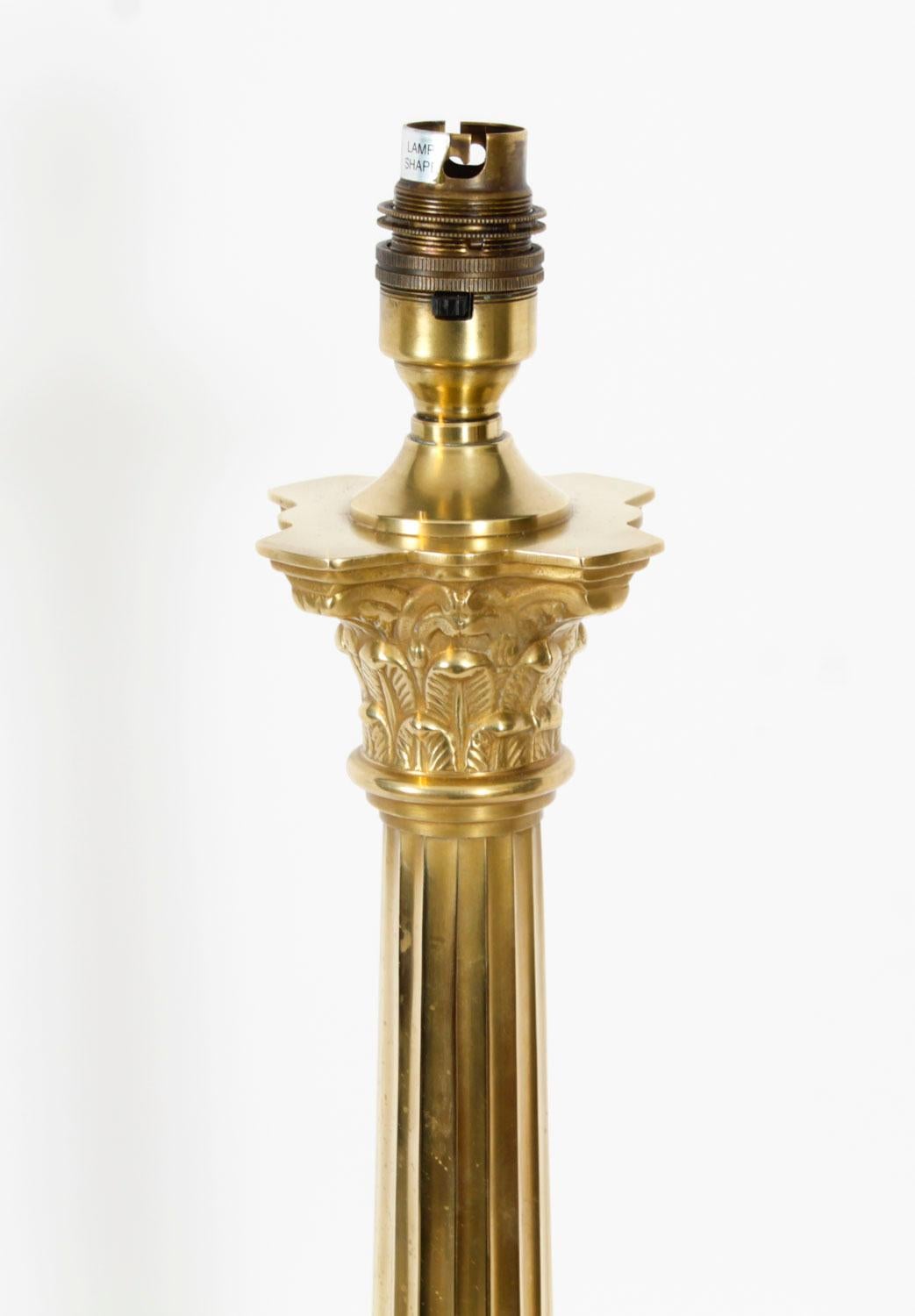 Antique Pair Brass Corinthian Column Table Lamps 20th Century In Good Condition In London, GB