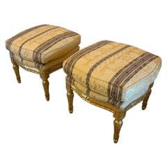 Antique Paire de Tabourets en bois sculpté et doré Tabourets Upholstering Style French