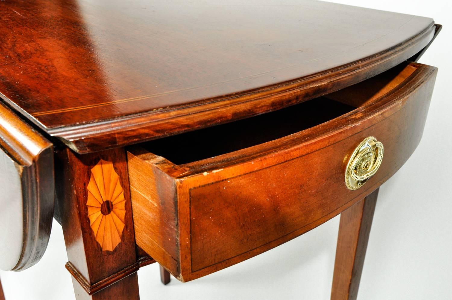 Late 19th Century Antique Pair of Cherry / Satinwood Banded Pembroke Side Tables