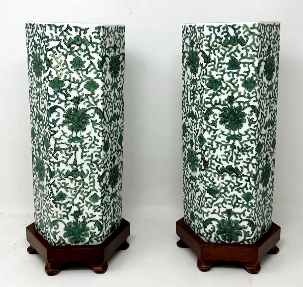 Qing Antique Pair Chinese Export Porcelain Urns Vases Carved Hardwood Base Green 19Ct For Sale
