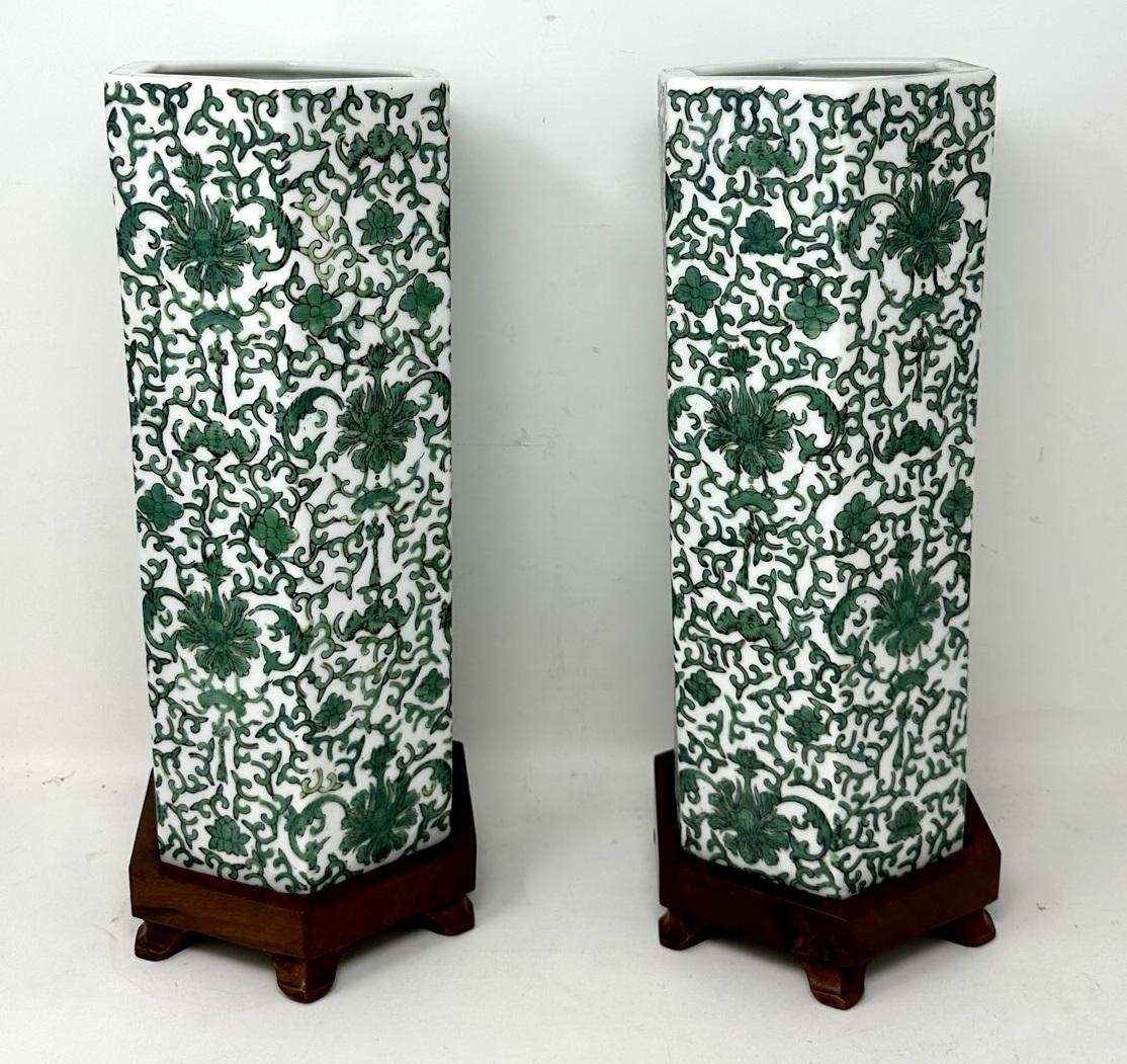 19th Century Antique Pair Chinese Export Porcelain Urns Vases Carved Hardwood Base Green 19Ct For Sale