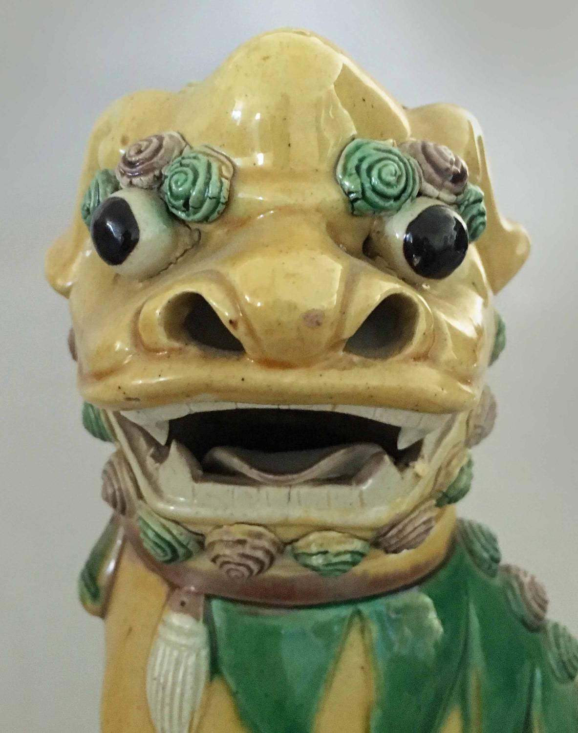 Late 19th Century Antique Pair of Chinese Foo Dogs For Sale