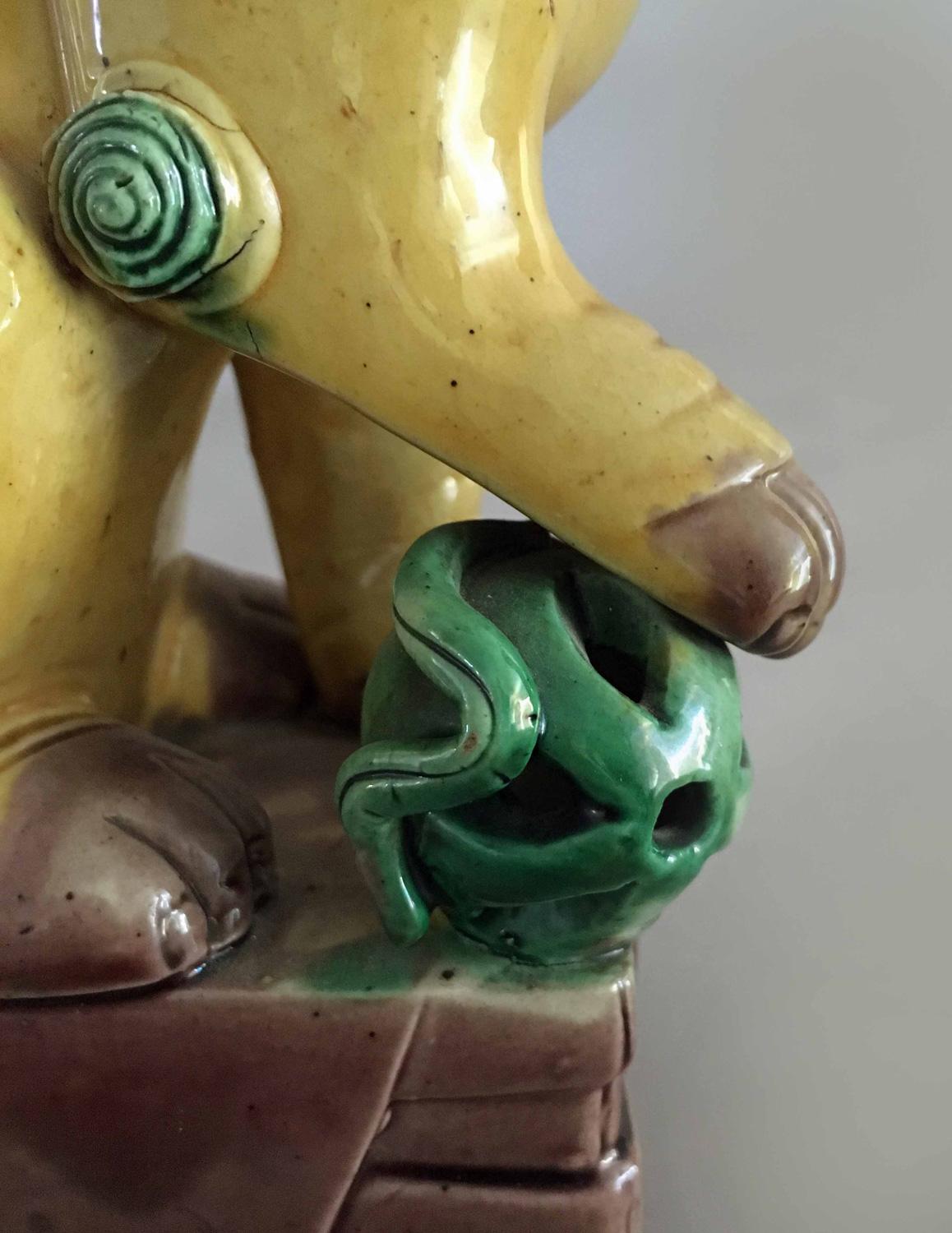 Antique Pair of Chinese Foo Dogs For Sale 1