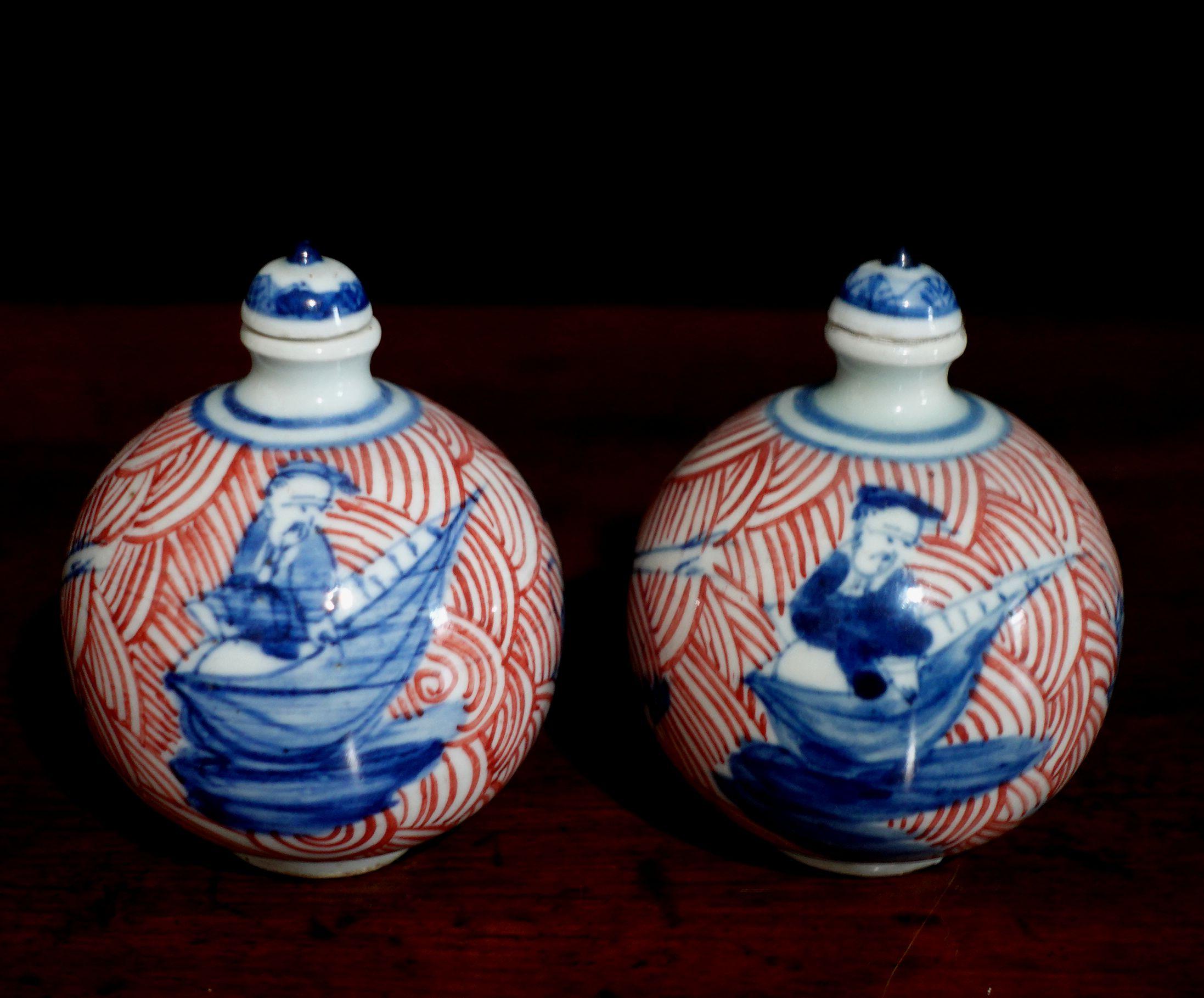 Antique Pair Chinese Imari Porcelain Snuff Bottles In Excellent Condition In Norton, MA