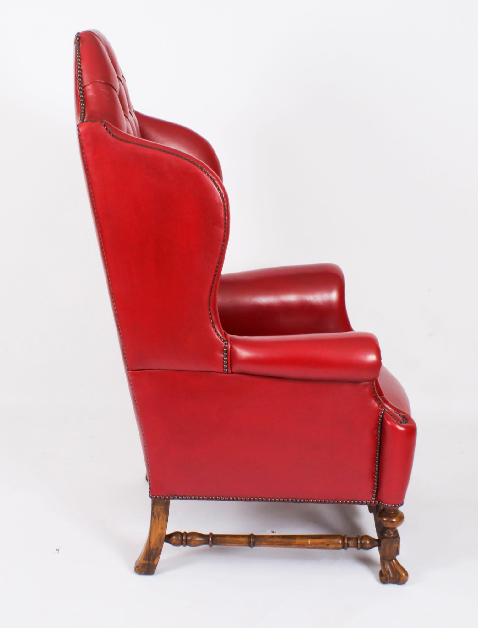 Antique Pair Crimson Leather Chippendale Wingback Throne Armchairs 20th Century For Sale 9