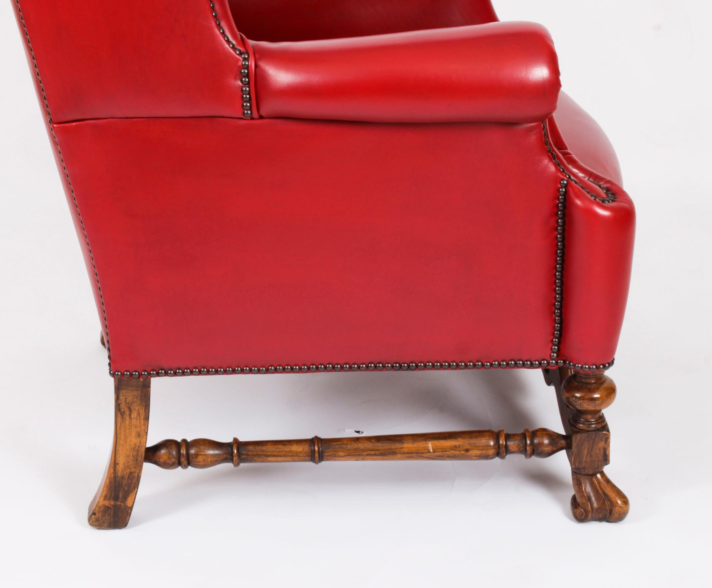Antique Pair Crimson Leather Chippendale Wingback Throne Armchairs 20th Century For Sale 10