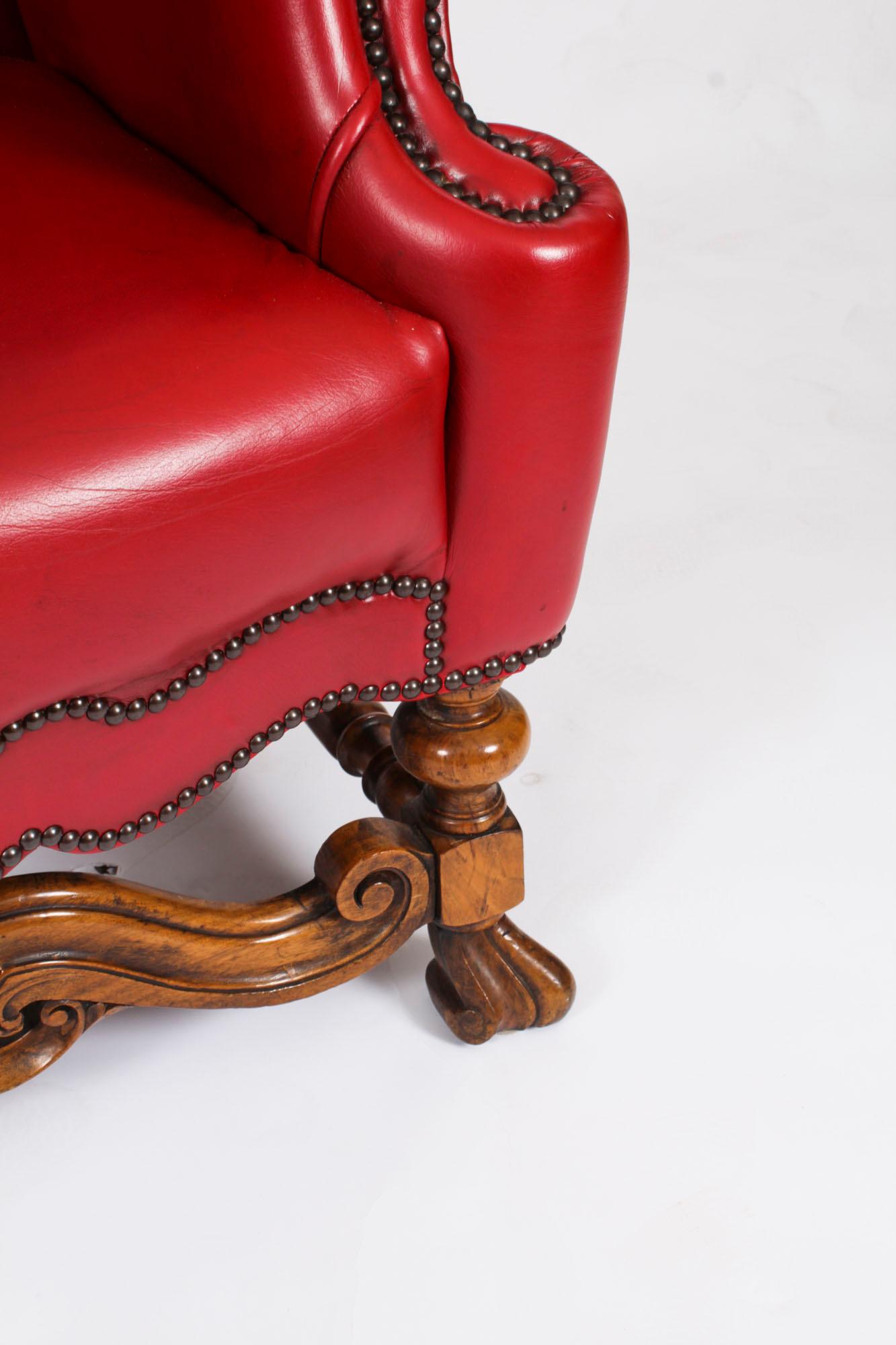 Antique Pair Crimson Leather Chippendale Wingback Throne Armchairs 20th Century For Sale 4