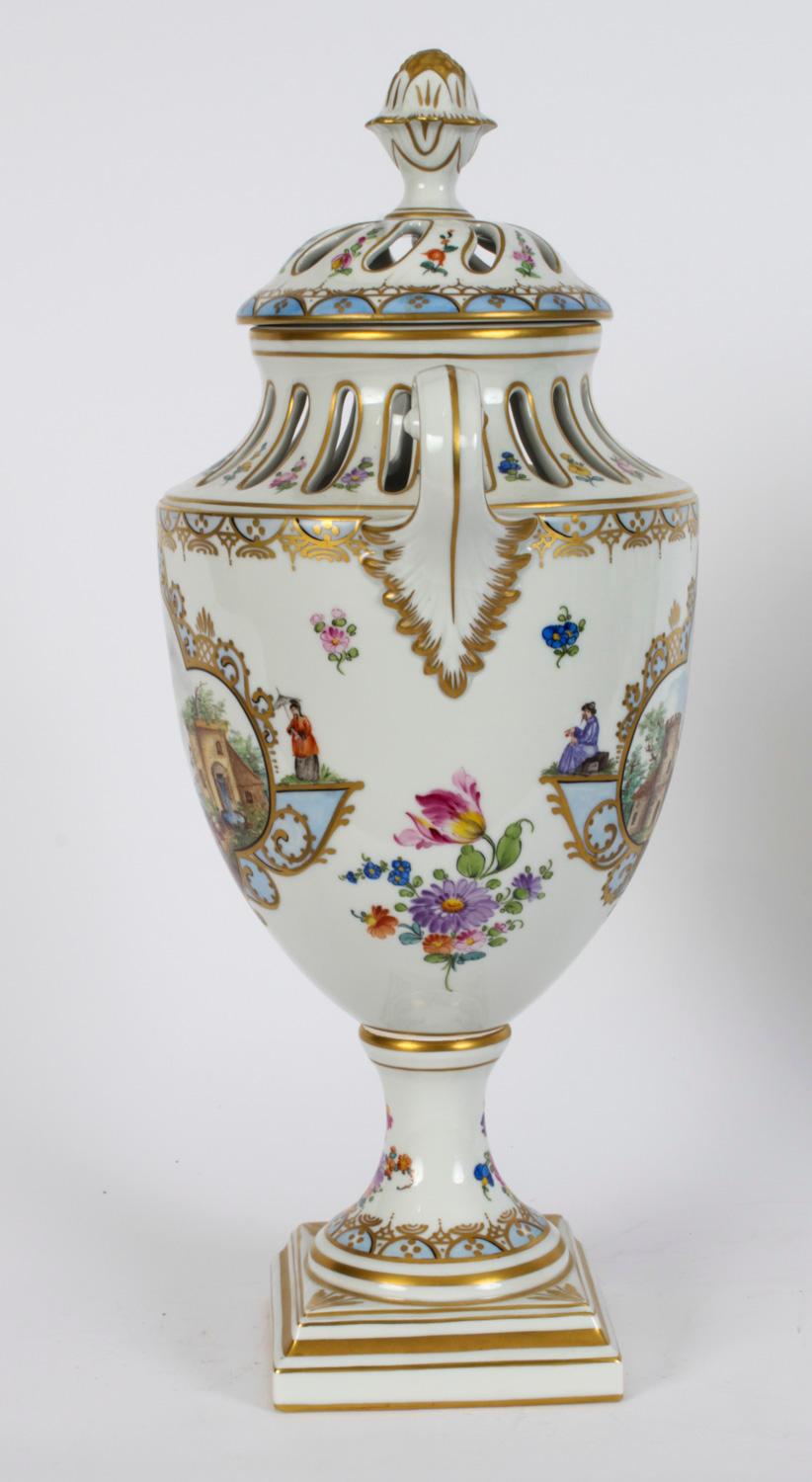 Antique Pair Dresden Porcelain Pot Pourri Lidded Vases 1920s 20th C For Sale 5