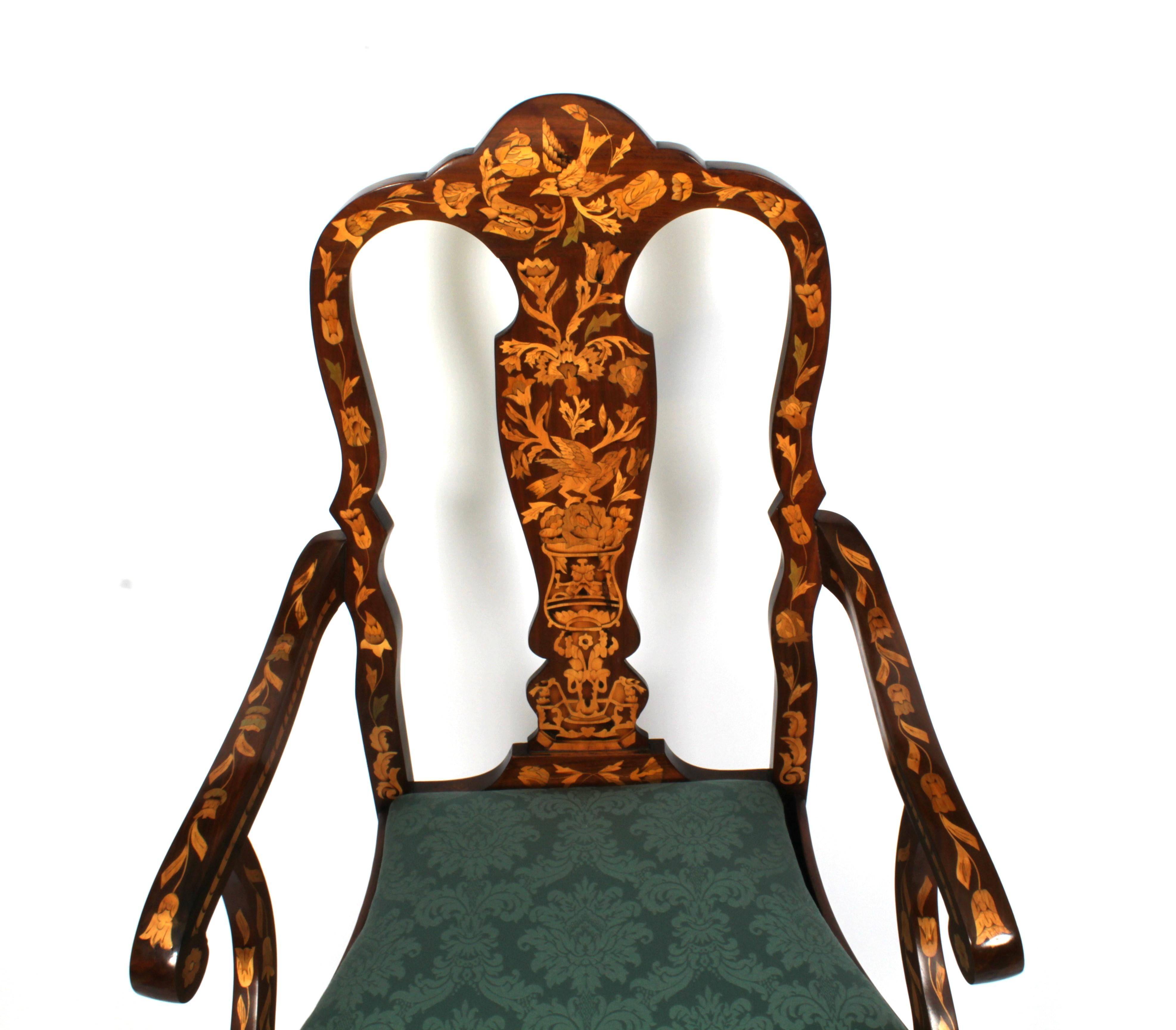 Ancienne paire de fauteuils à haut dossier en noyer marqueté hollandais Fin du 18ème siècle Bon état - En vente à London, GB