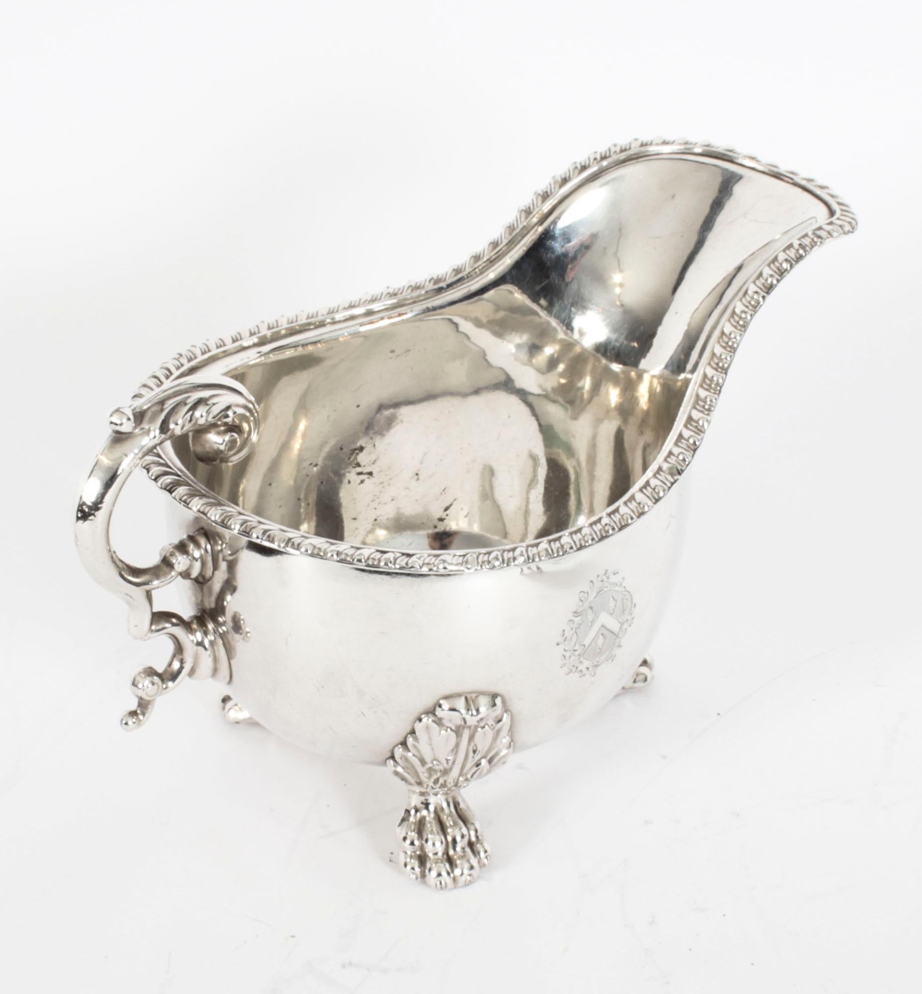 Plaqué Sheffield Paire de saucières anglaises anciennes Sheffield plaquées argent 1830 19ème siècle en vente