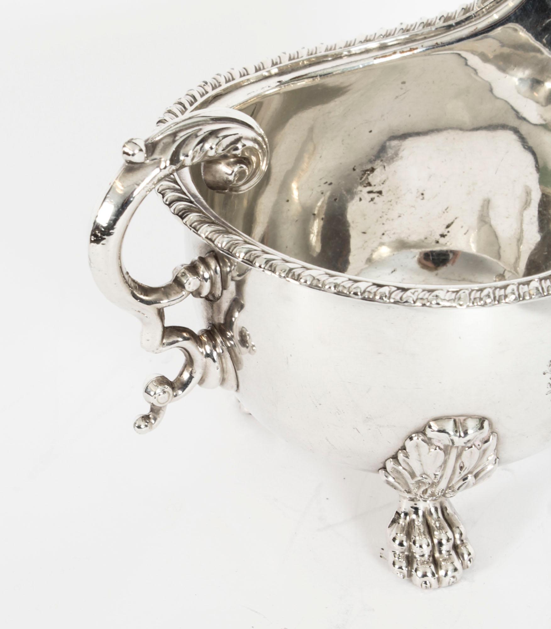 Paire de saucières anglaises anciennes Sheffield plaquées argent 1830 19ème siècle en vente 1