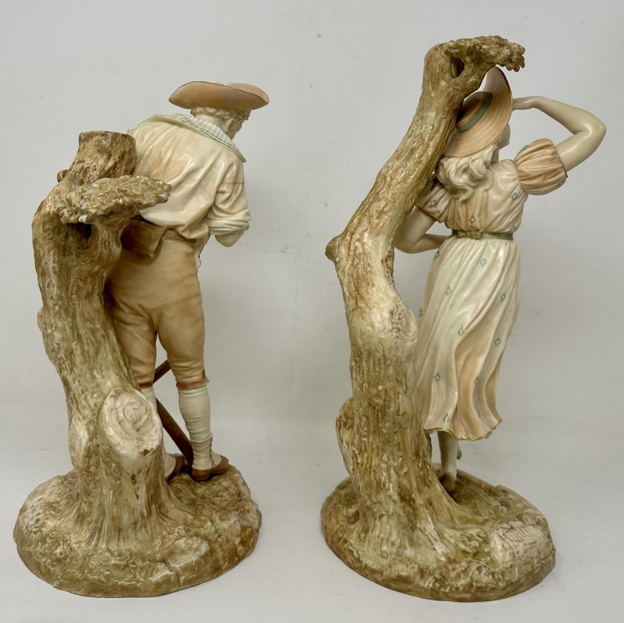 Antique Pair English Porcelain Royal Worcester James Hadley Blush Figures 19thCt In Good Condition For Sale In Dublin, Ireland