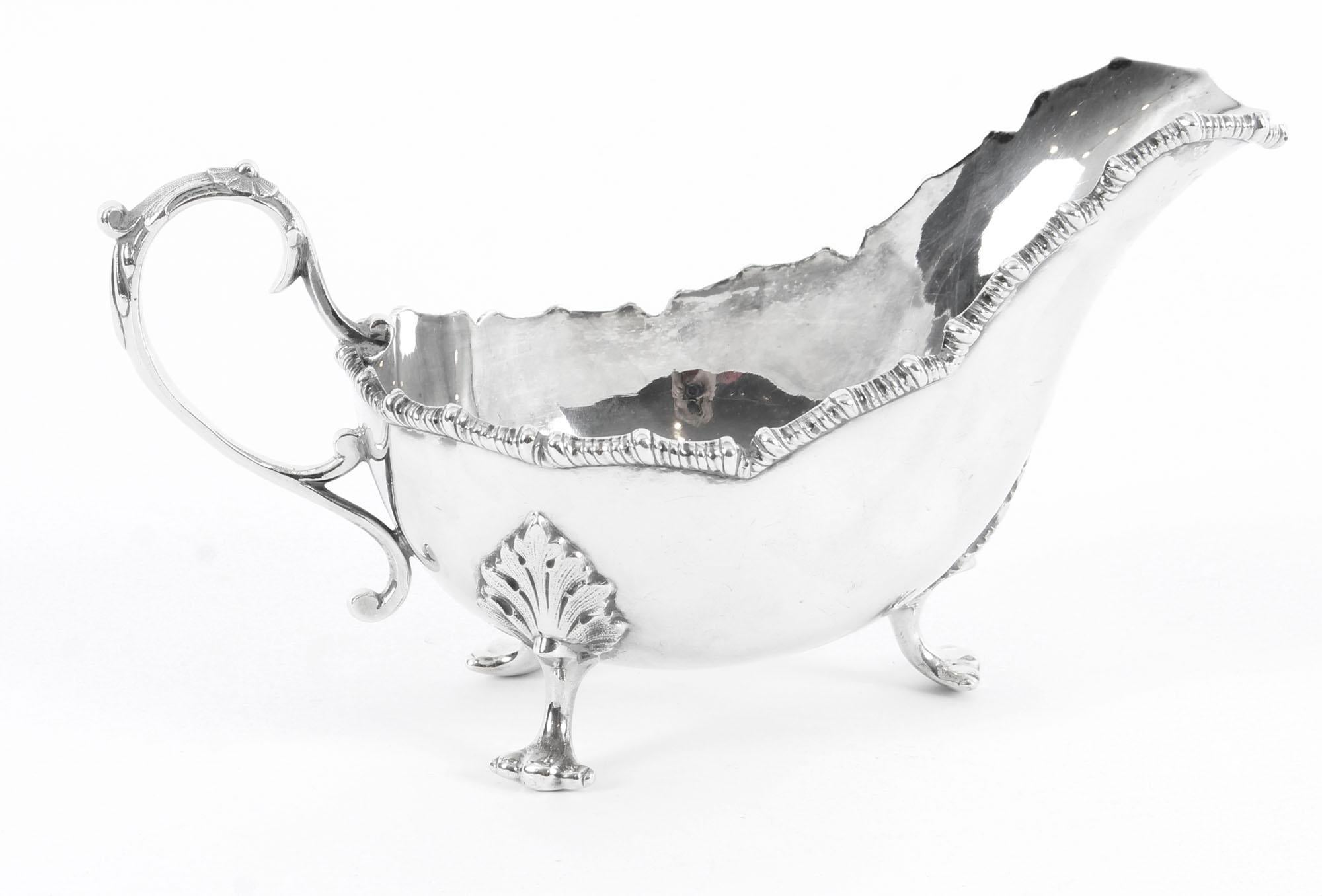 Victorian Antique English Silver Plated Sauce Boats James Dixon & Sons 19th Century, Pair