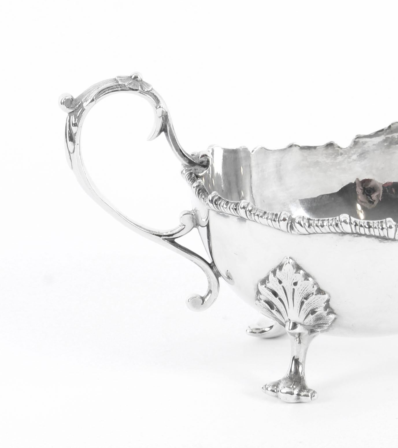 Antique English Silver Plated Sauce Boats James Dixon & Sons 19th Century, Pair 1