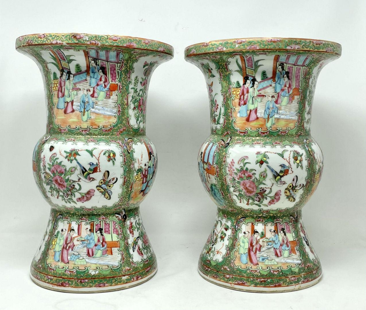 Antikes Paar Famille Rose Medaillon Kanton Chinesisch Gu Vasen Urnen 19ct (Bronze) im Angebot