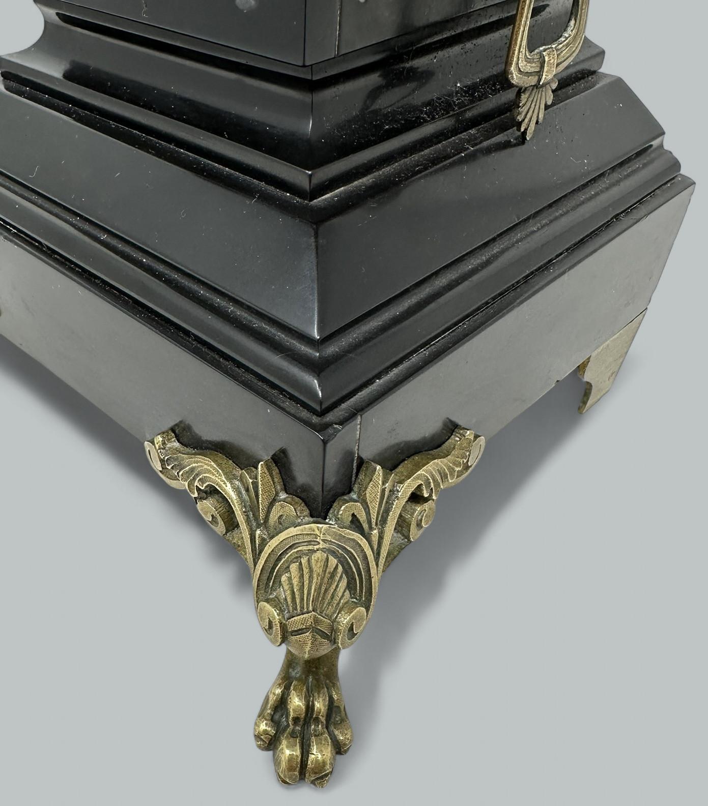 Antique French Figurel Bronzo Ormolu Marmo Classico Figura Femminile Fanciulla in vendita 6