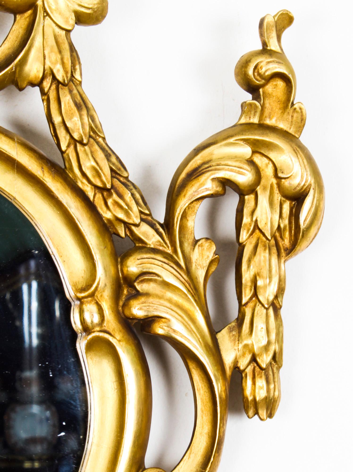 Ancienne paire de miroirs florentins rococo en bois doré du 19ème siècle en vente 3