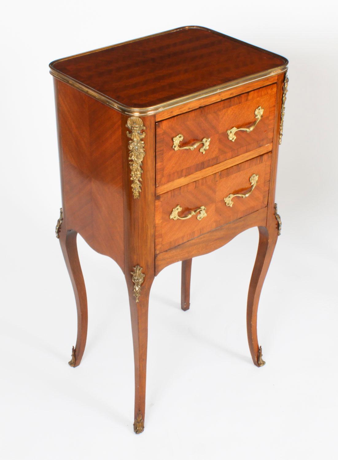 Louis XVI Antique Pair French Bois de Violette Parquetry Bedside Cabinets 19th Century For Sale