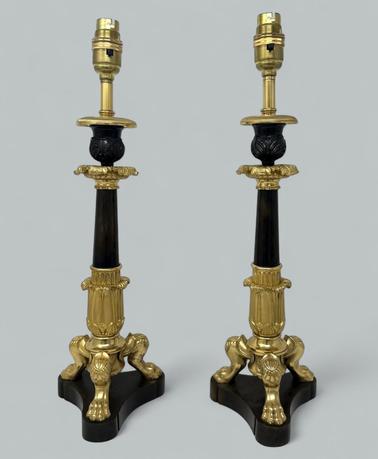 Antique Pair French Doré Bronze Neoclasical Ormolu Gilt Candlesticks Table Lamps In Good Condition For Sale In Dublin, Ireland