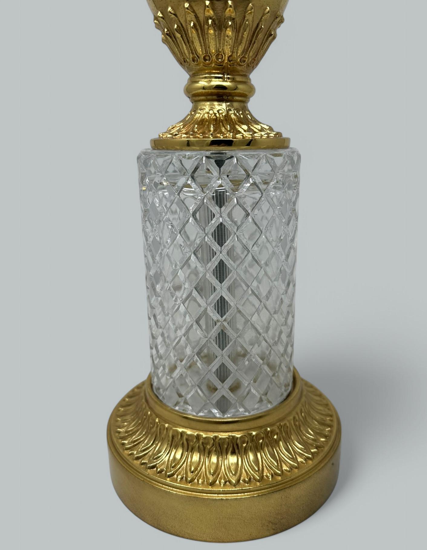 XIX secolo Antique French Pair Doré Bronze Neoclassical Ormolu Gilt Baccarat Crystal Lamps