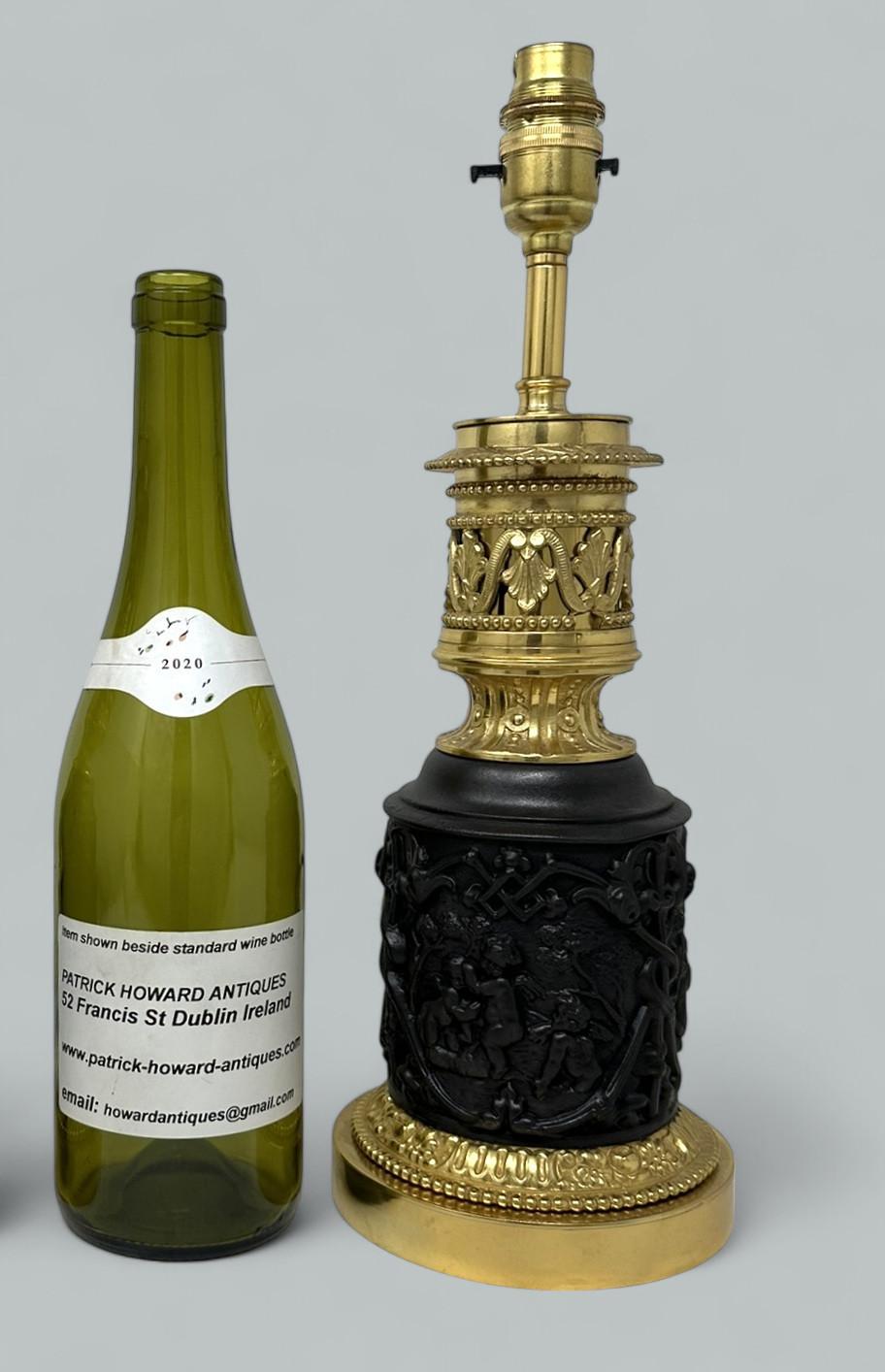XIXe siècle Antique Pair French Gilt Bronze Electric Table Oil Lamps Ormolu Mounts, 19th Ct en vente