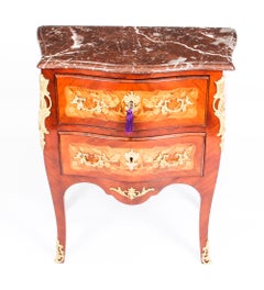 Pair of French Kingwood Marquetry Bombe Commodes Bedside Chests, 19th Century