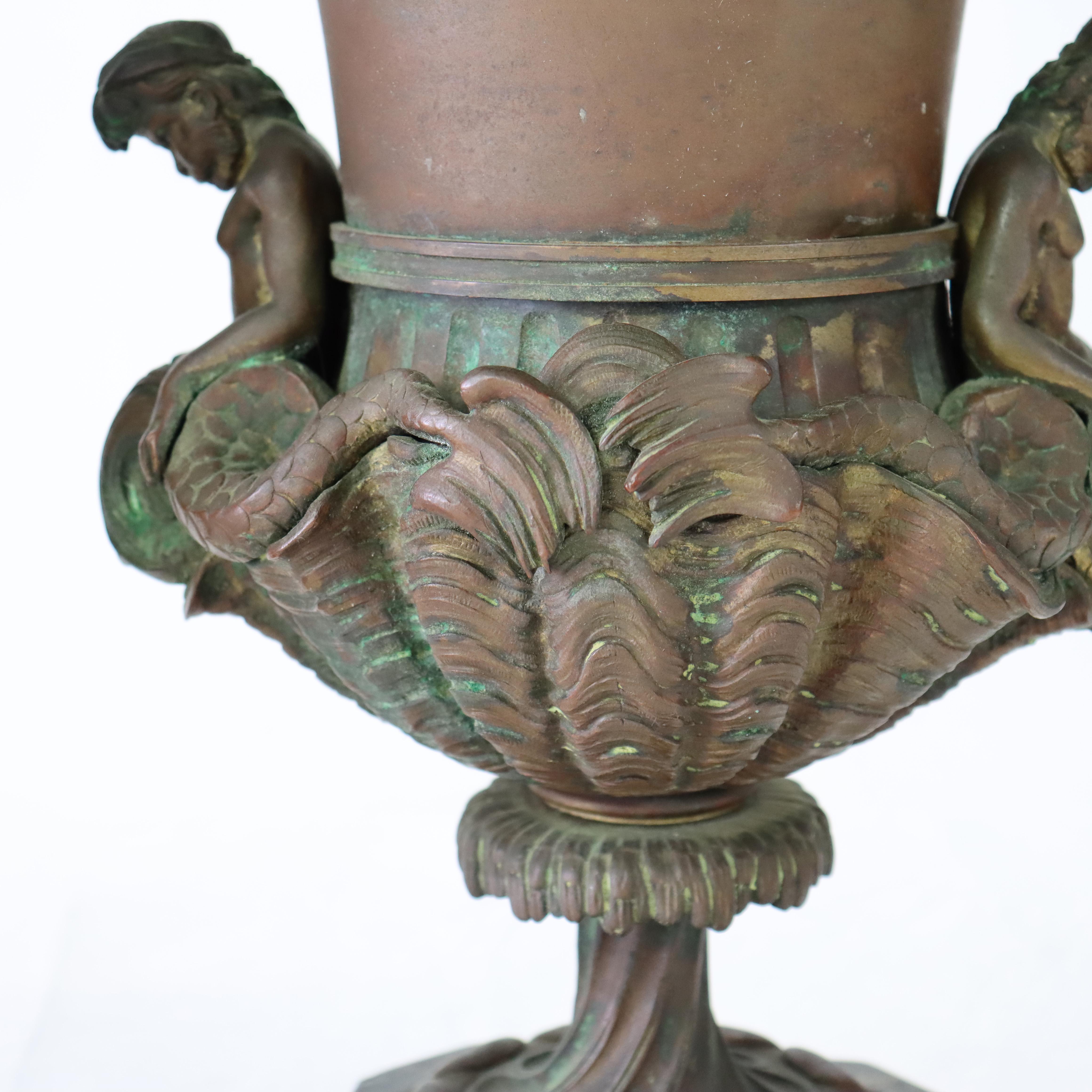 XIX secolo Antique French Pair Louis XIV Figural Bronze Covered Urns 19th C. in vendita