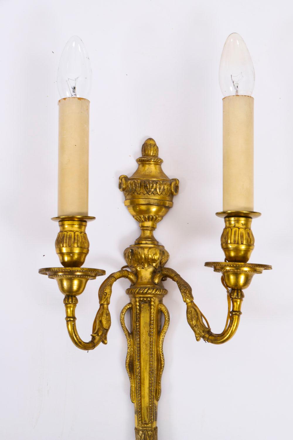 Antique Paire d'appliques en bronze doré néo-classique française Appliques 19ème siècle en vente 6