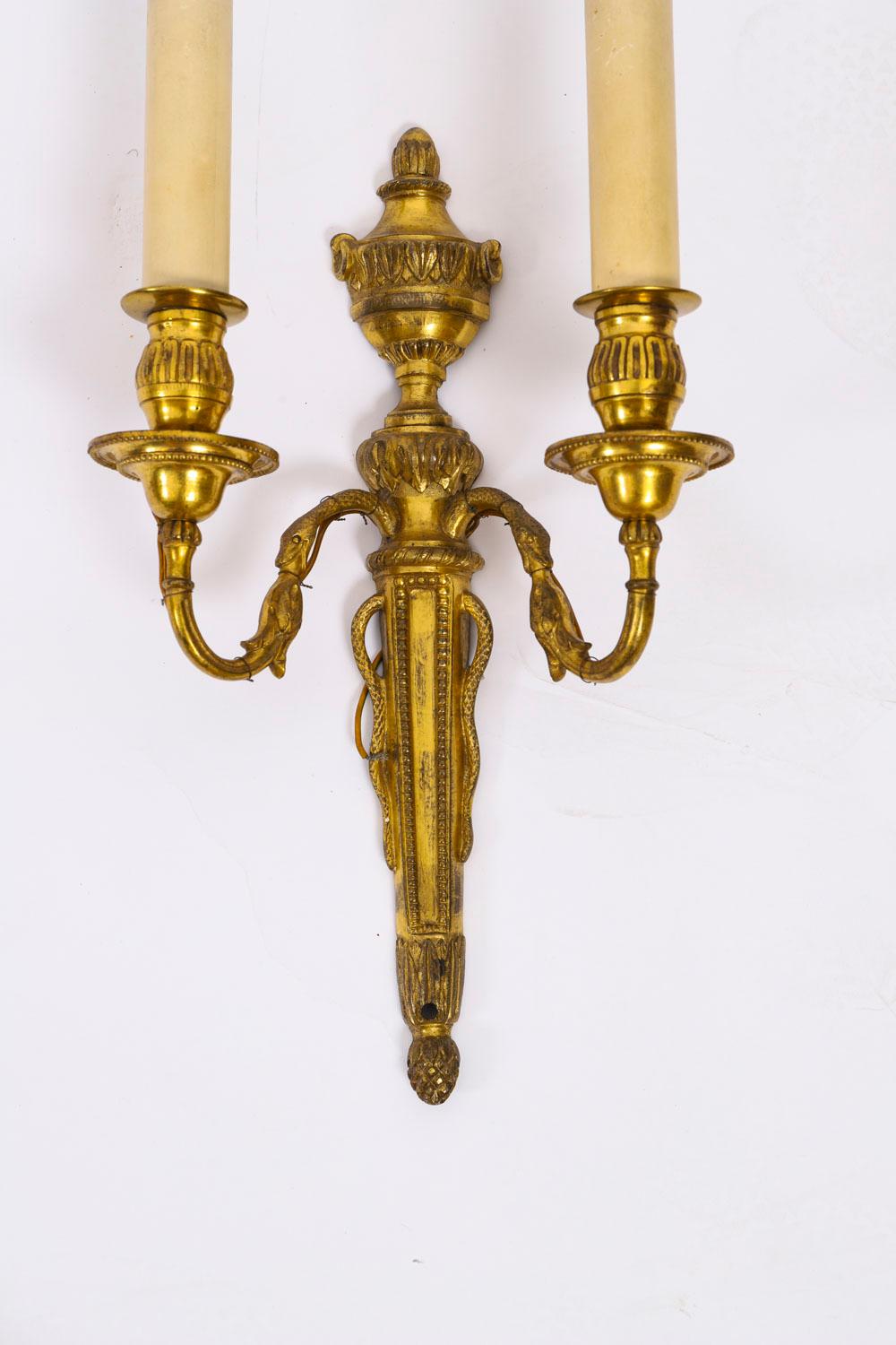 Antique Paire d'appliques en bronze doré néo-classique française Appliques 19ème siècle Bon état - En vente à London, GB