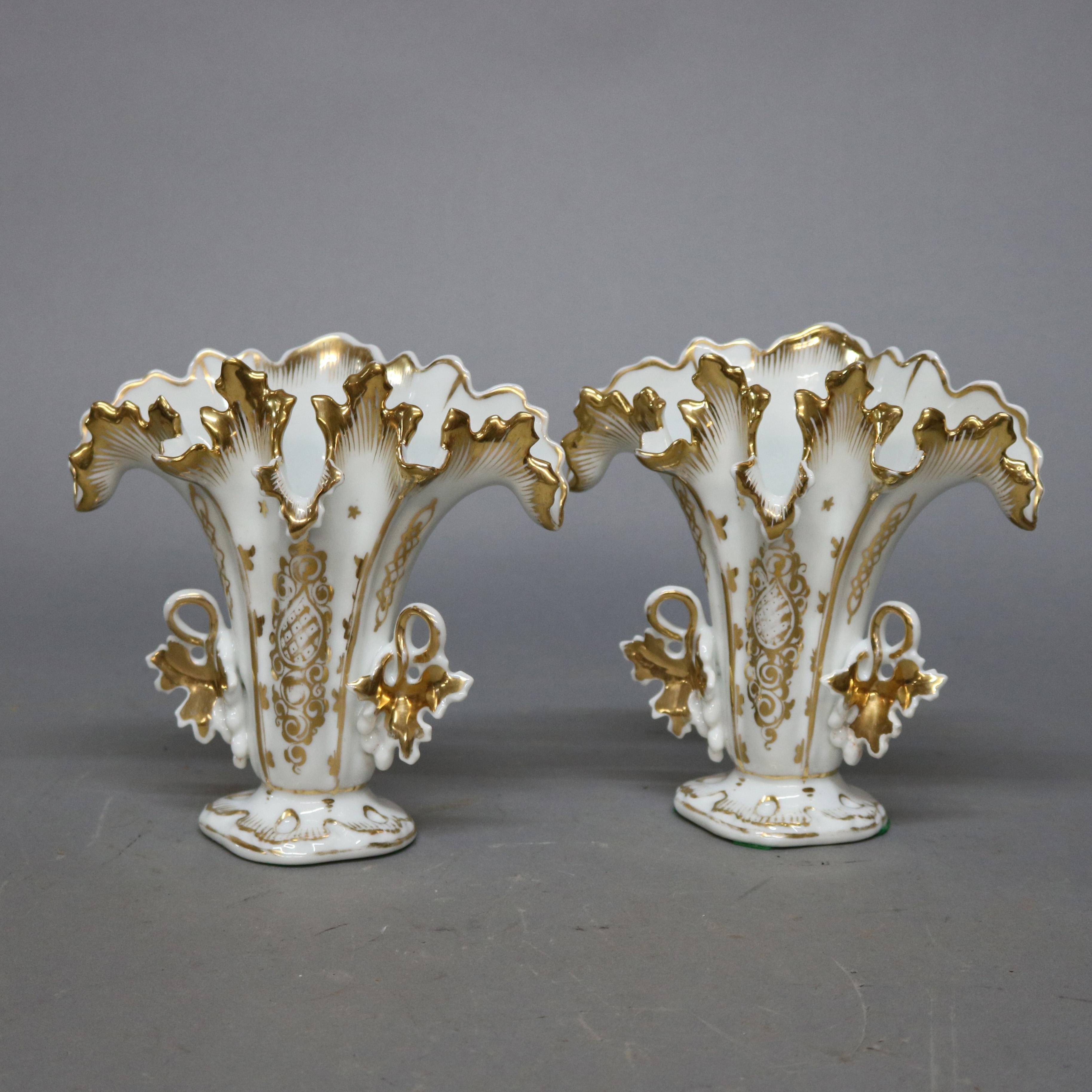 Antique Pair of French Old Paris Porcelain Gilt Decorated Spill Vases circa 1880 In Good Condition In Big Flats, NY