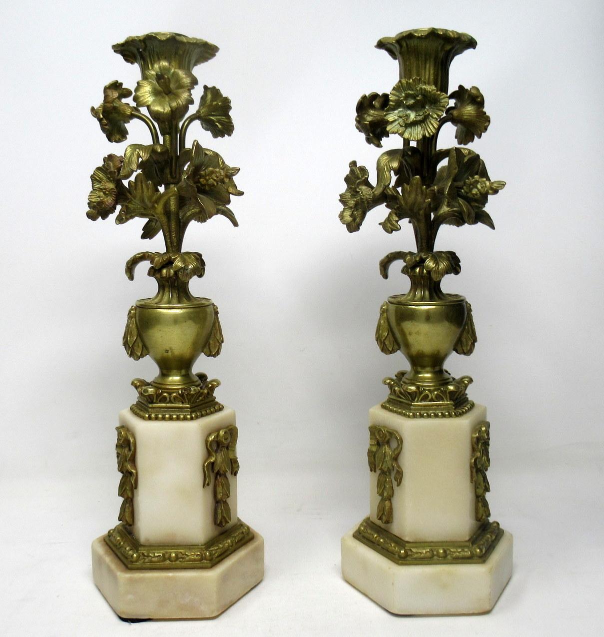 Antique Pair of French Ormolu Bronze Marble Candlesticks Candelabra Cream Gold   In Good Condition In Dublin, Ireland