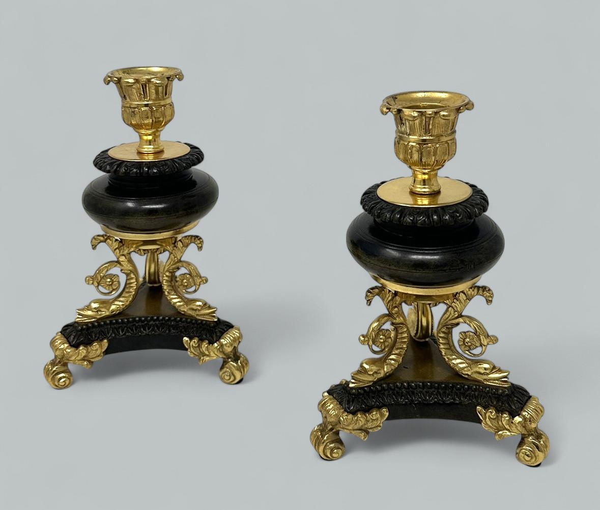 Antique Pair French Ormolu Gilt Bronze Dore Empire Candlesticks with Dolphins In Good Condition For Sale In Dublin, Ireland