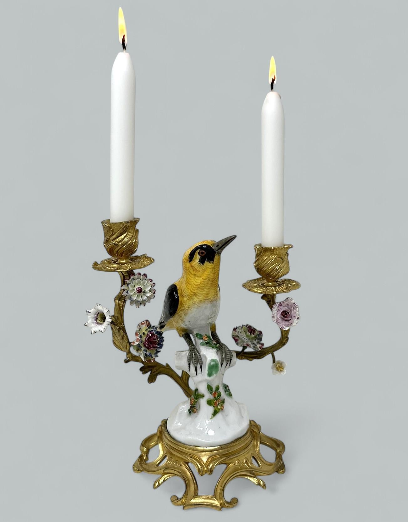 Antique Pair French Ormolu Vergoldetes Porzellan Vögel Kerzenleuchter Kandelaber Samson im Angebot 2